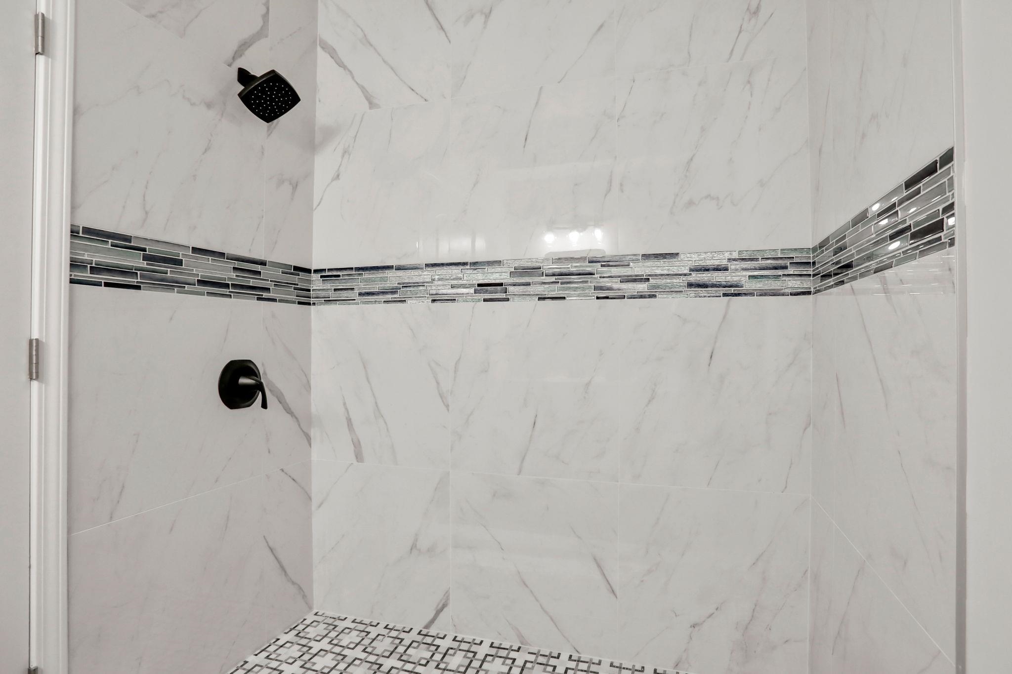 Image 31 of 50 For 524 Arricola Ave