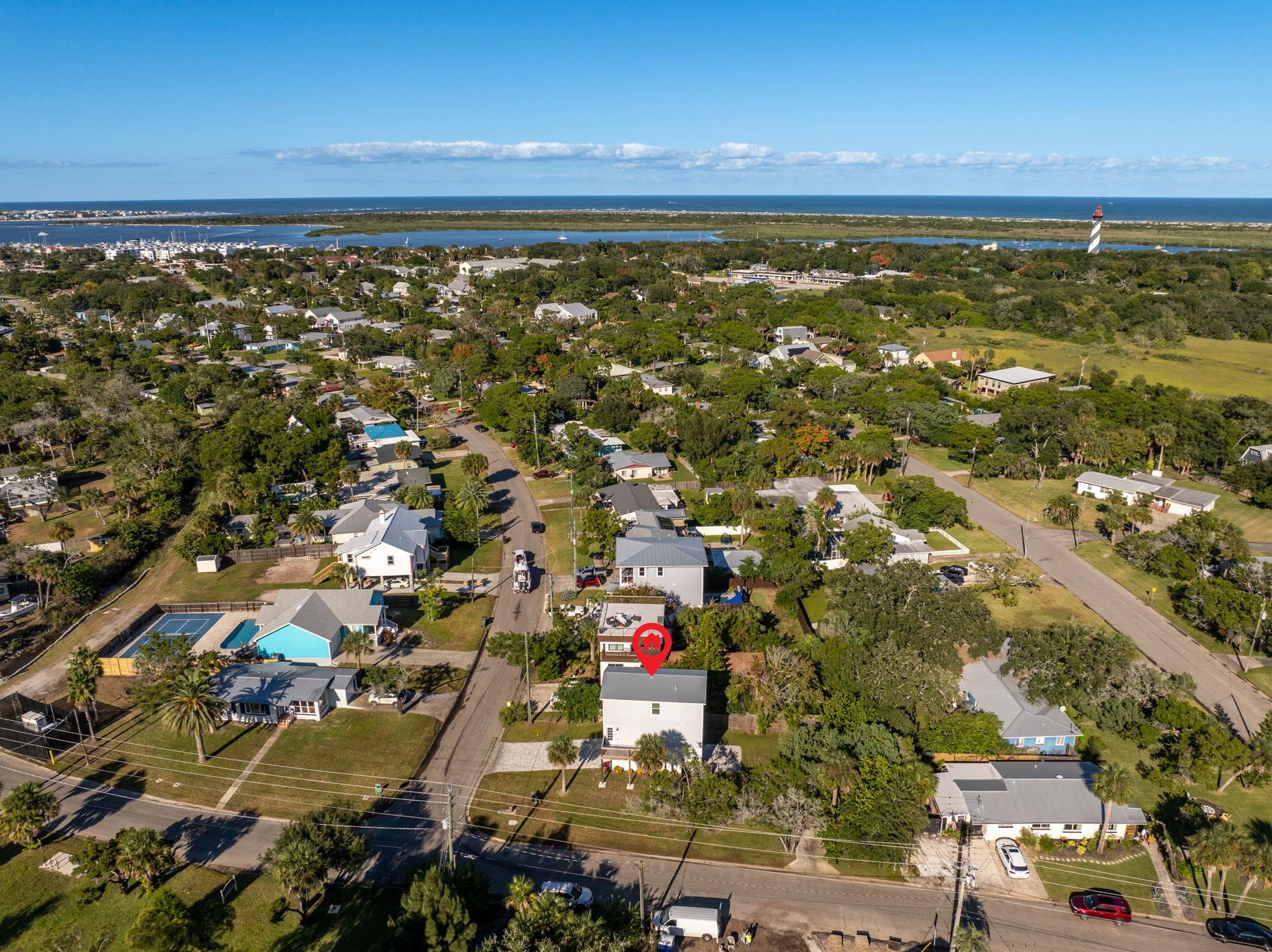 Image 49 of 50 For 524 Arricola Ave