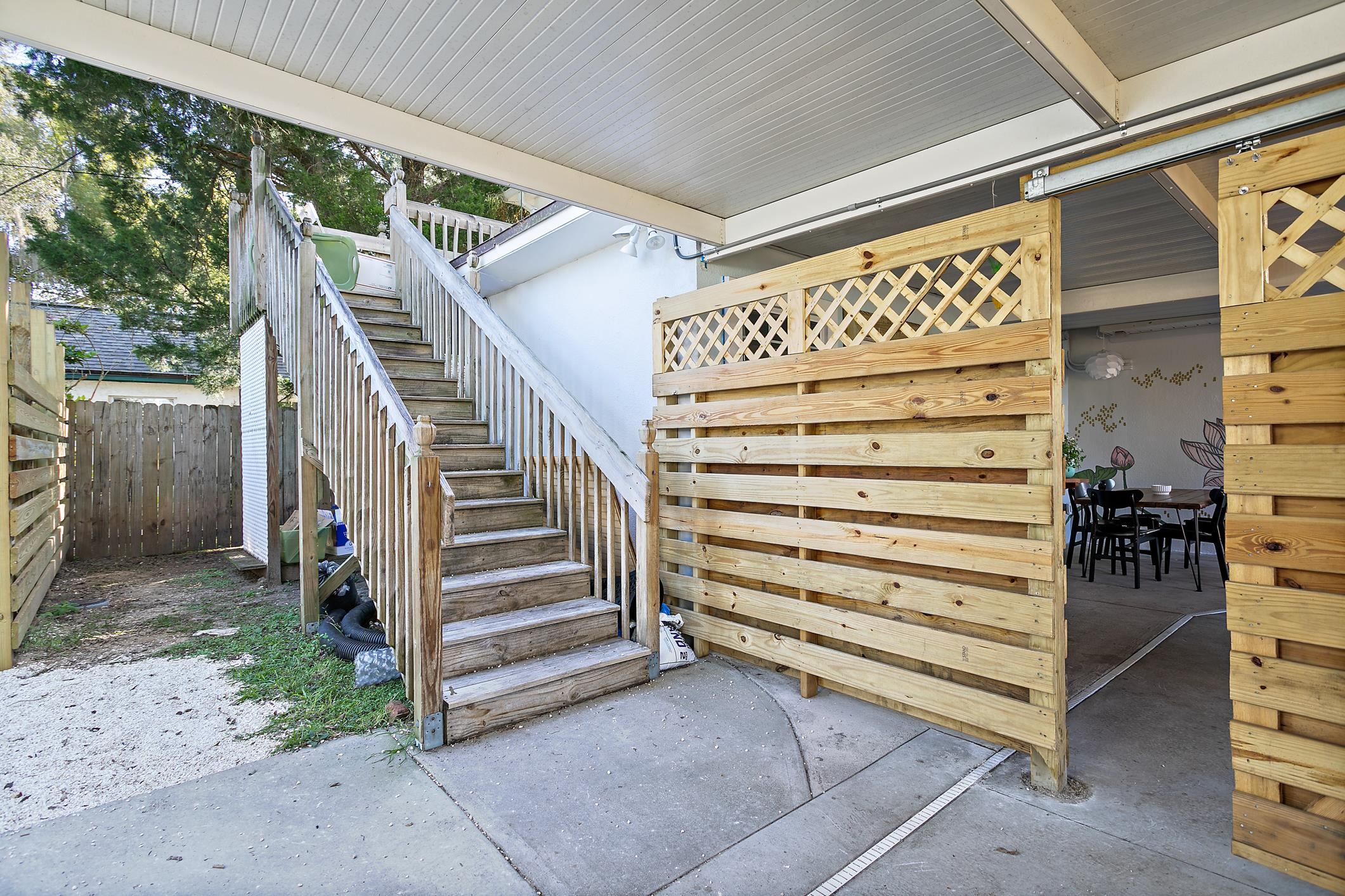 Image 26 of 49 For 56 Grove Avenue