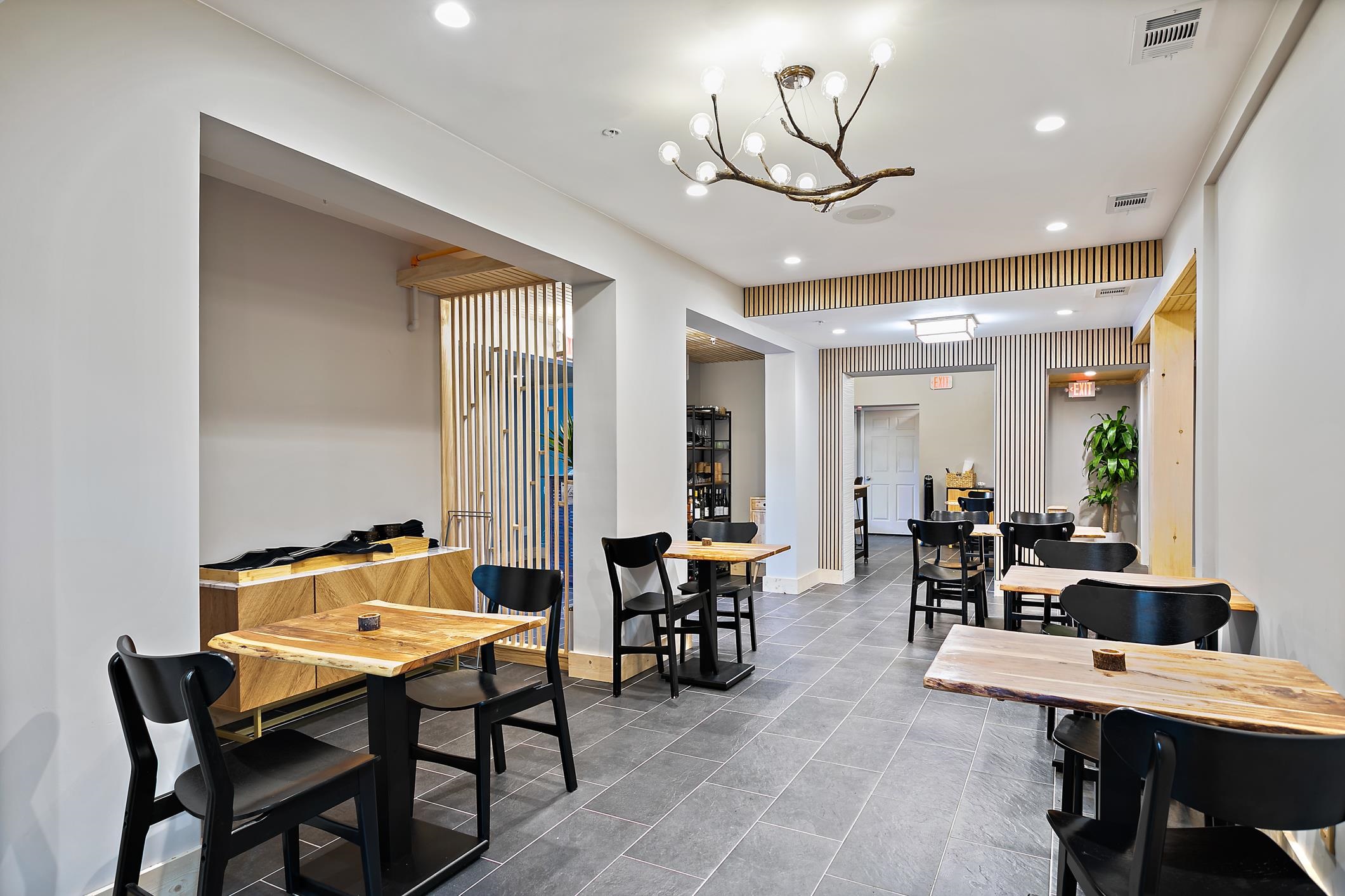 Image 35 of 49 For 56 Grove Avenue