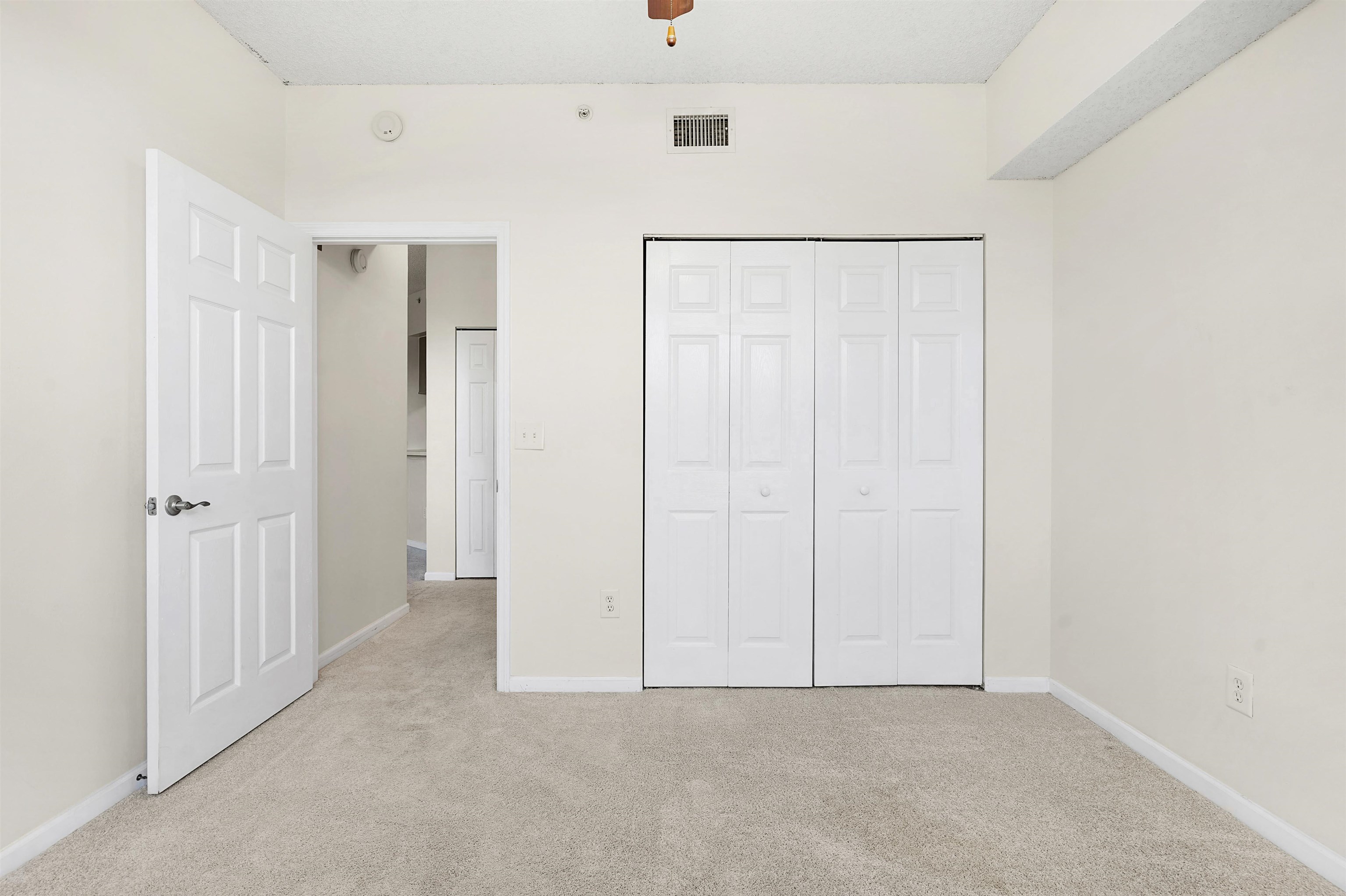 Image 24 of 38 For 1050 Bella Vista Blvd  308