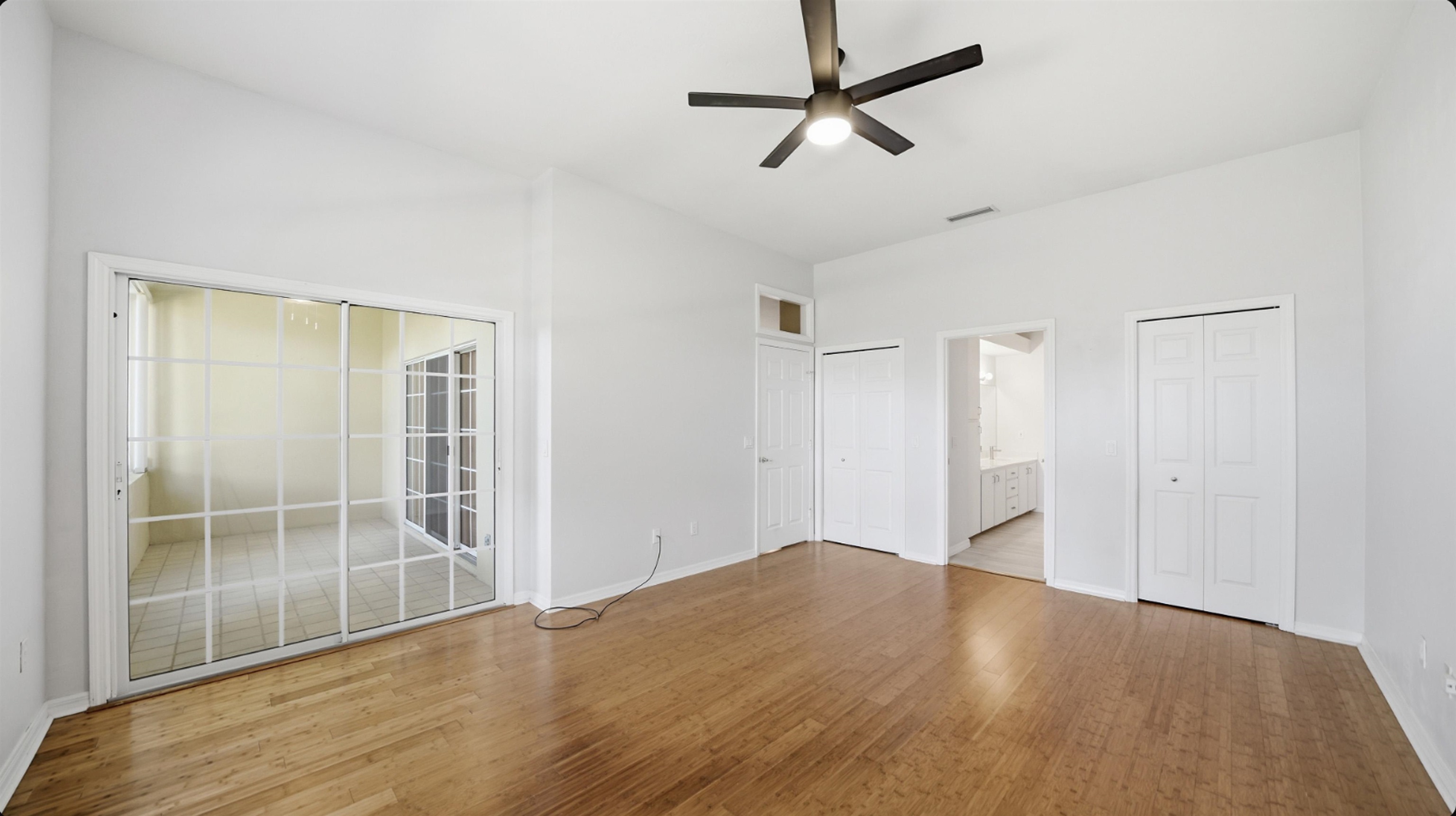 Image 21 of 61 For 1176 Athlone Way