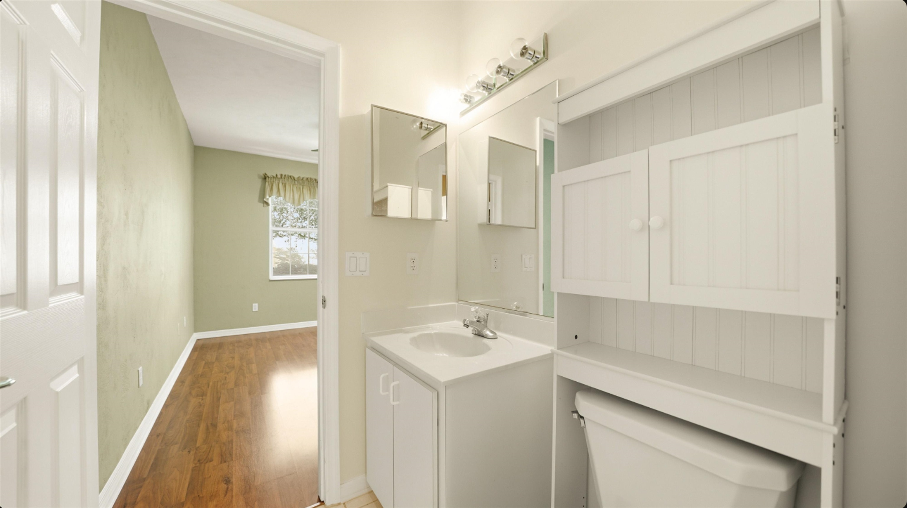 Image 44 of 61 For 1176 Athlone Way