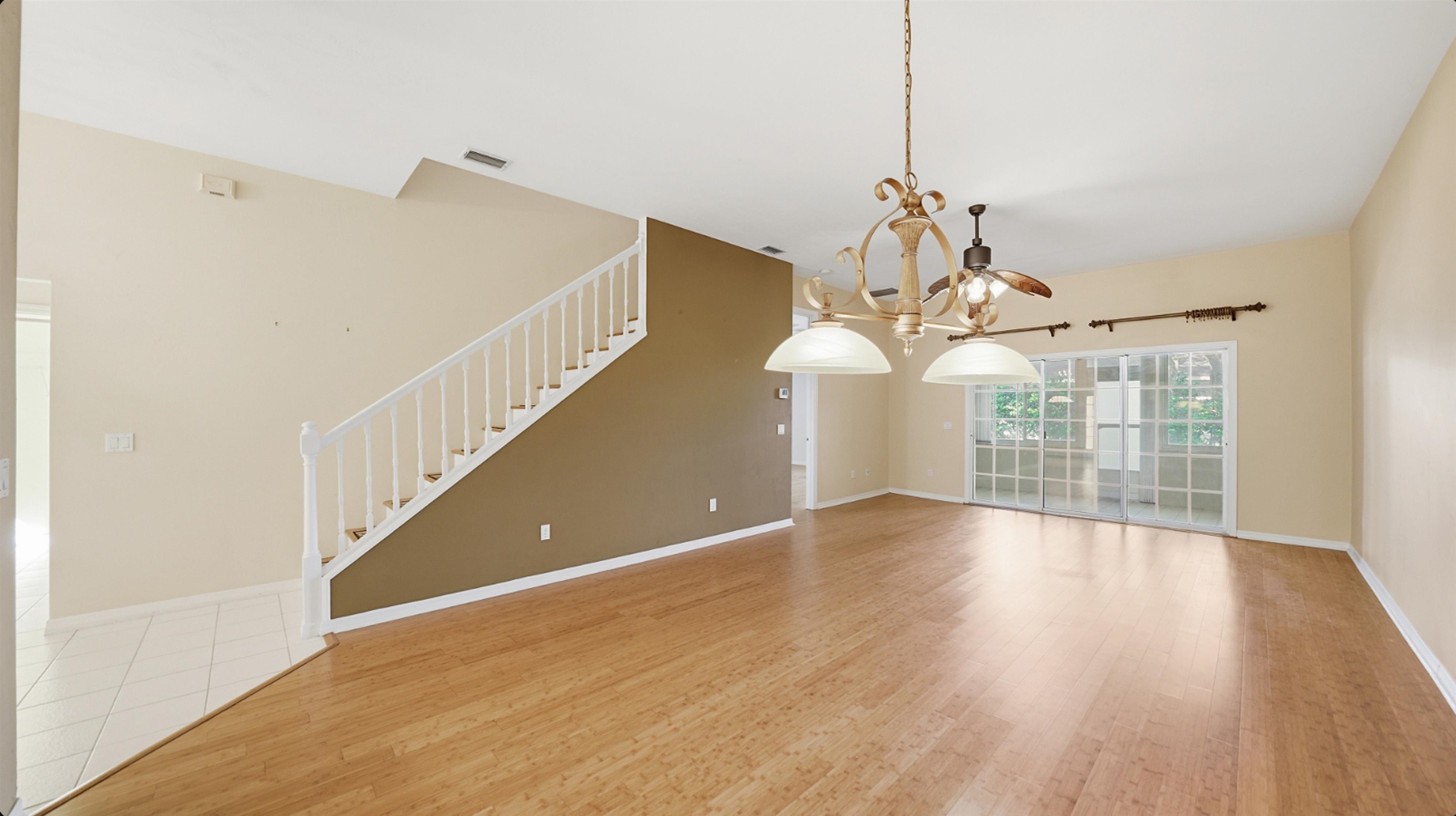 Image 6 of 61 For 1176 Athlone Way