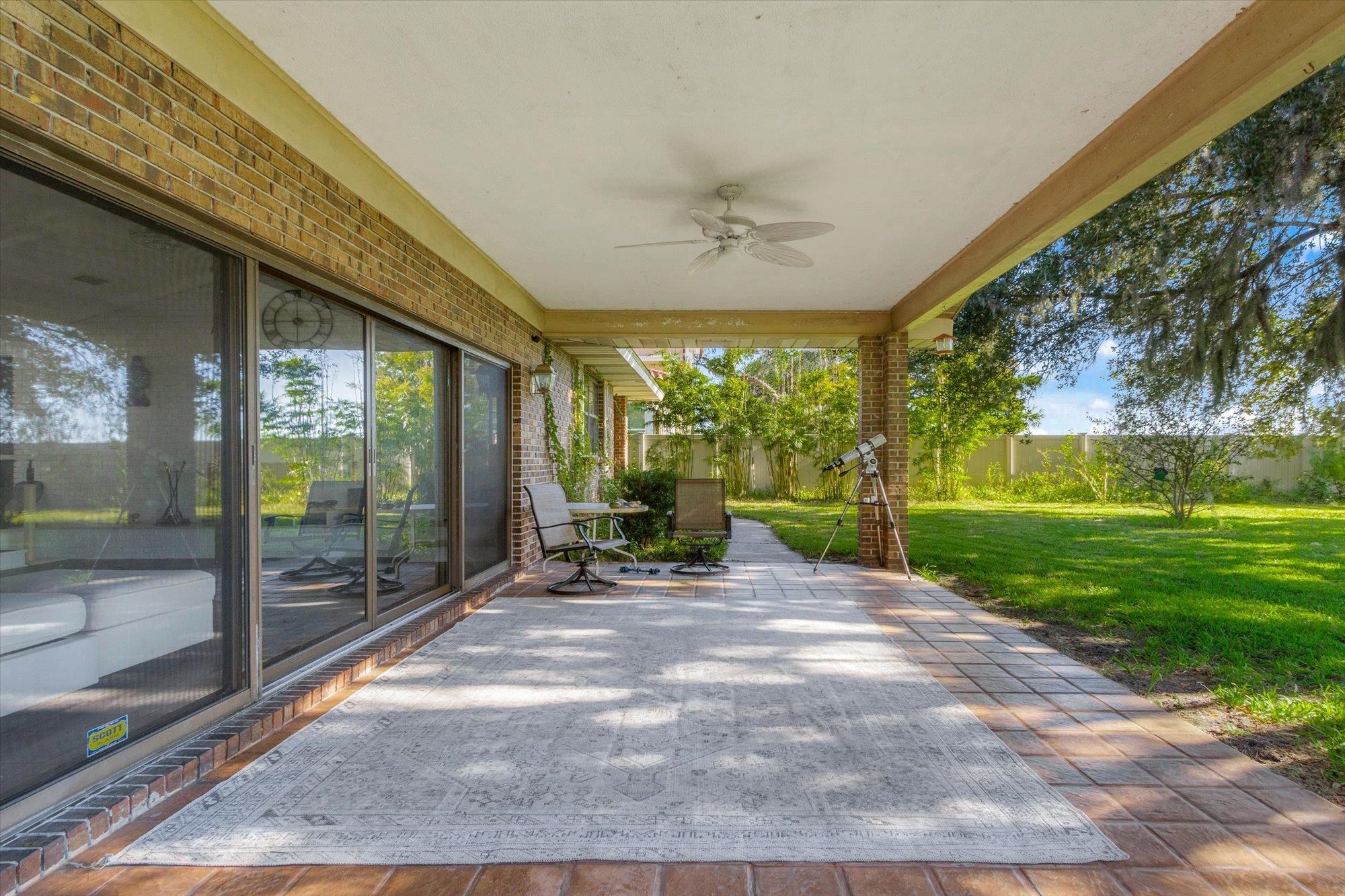 Image 27 of 78 For 500 Broward Rd