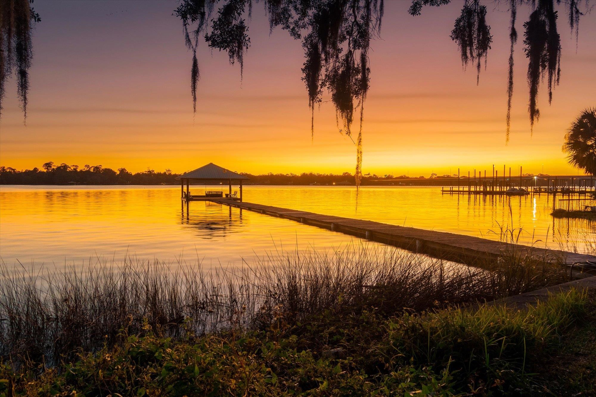 Image 32 of 78 For 500 Broward Rd