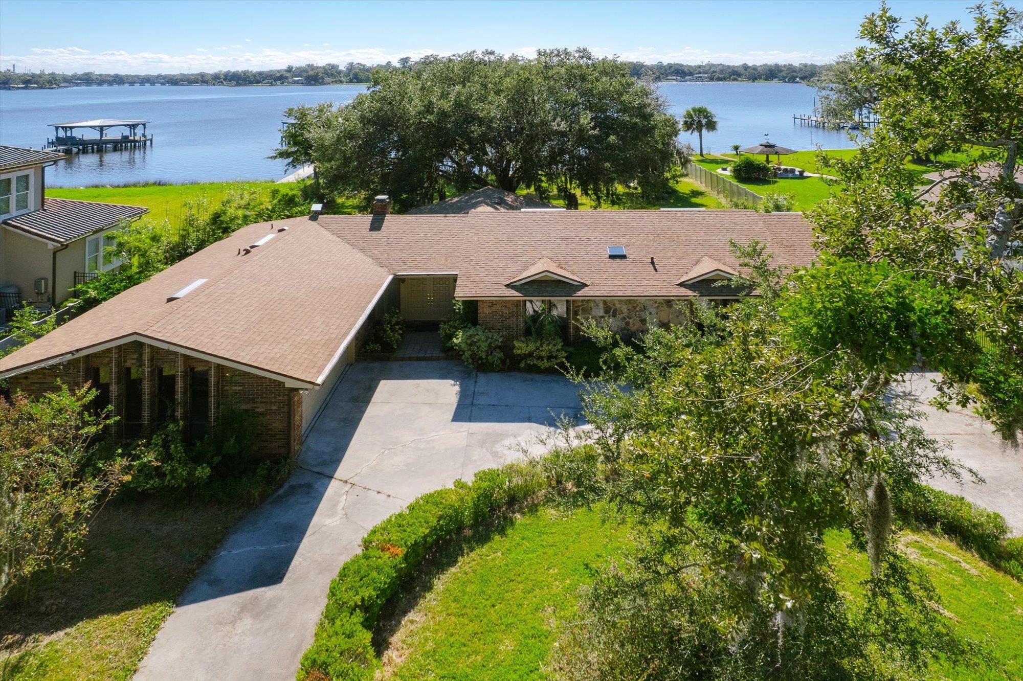 Image 55 of 78 For 500 Broward Rd
