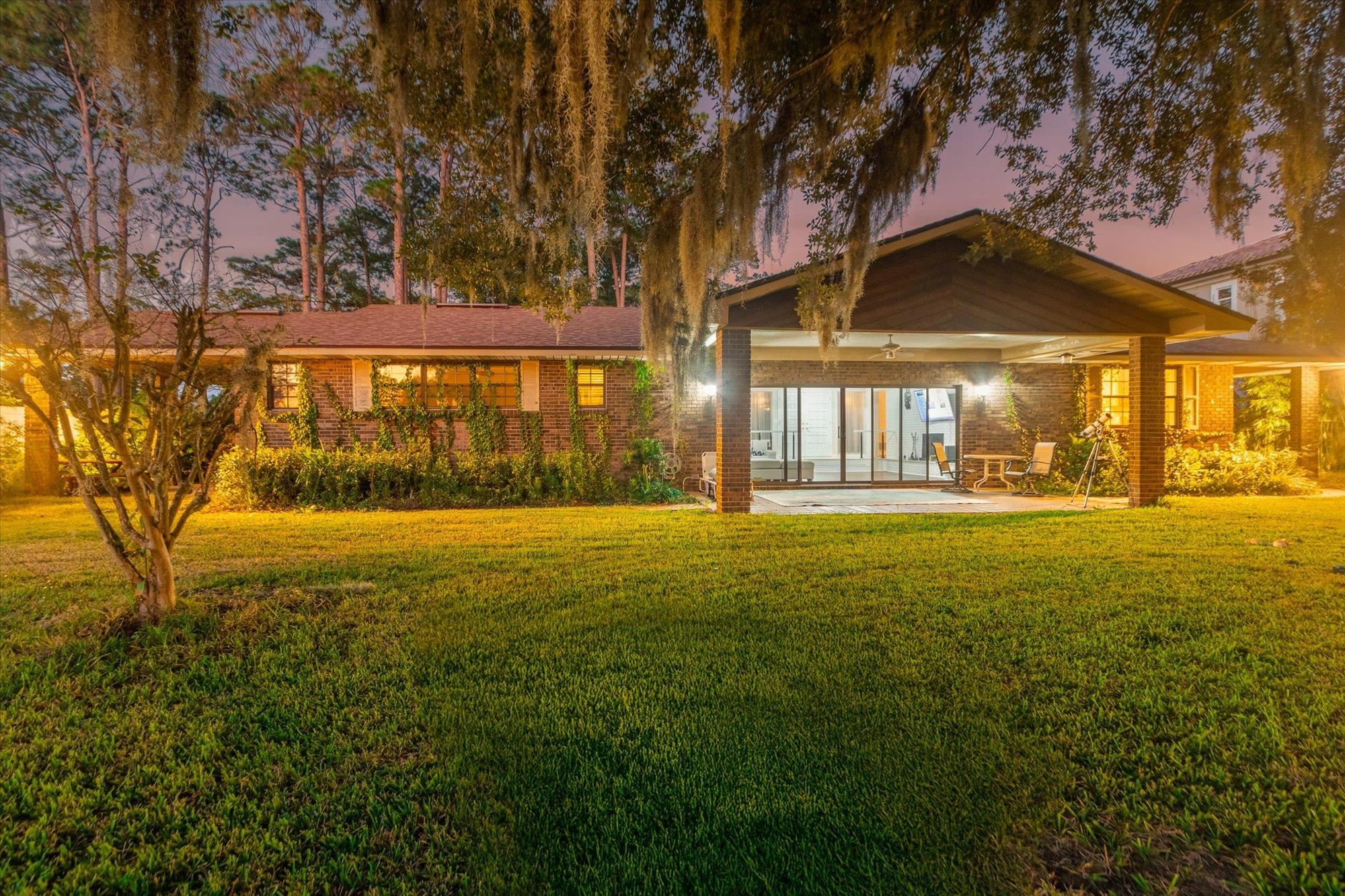 Image 74 of 78 For 500 Broward Rd
