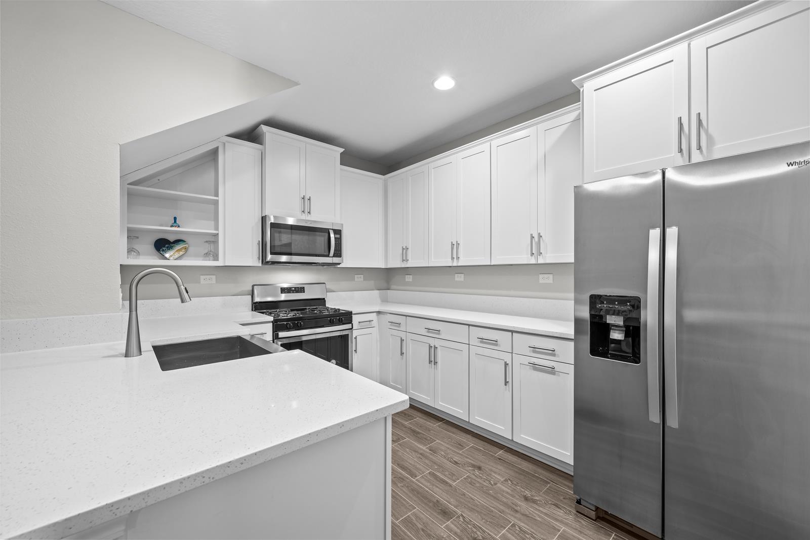 Image 13 of 77 For 189 Leeward Island Drive