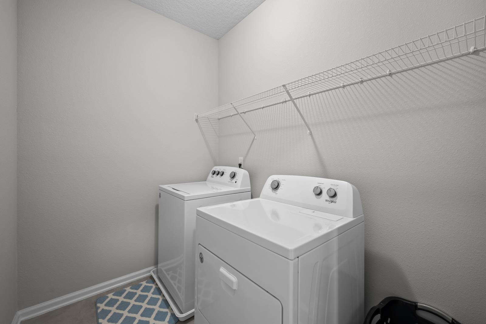 Image 30 of 77 For 189 Leeward Island Drive