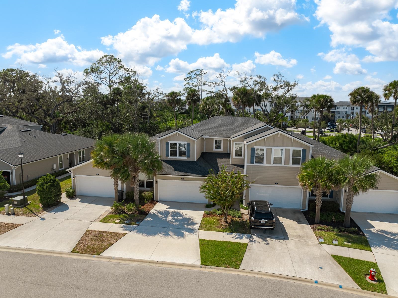 Image 40 of 77 For 189 Leeward Island Drive