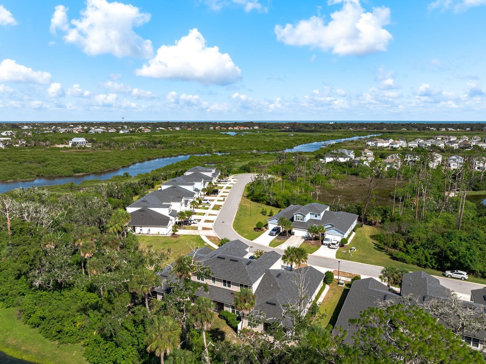 Image 42 of 77 For 189 Leeward Island Drive