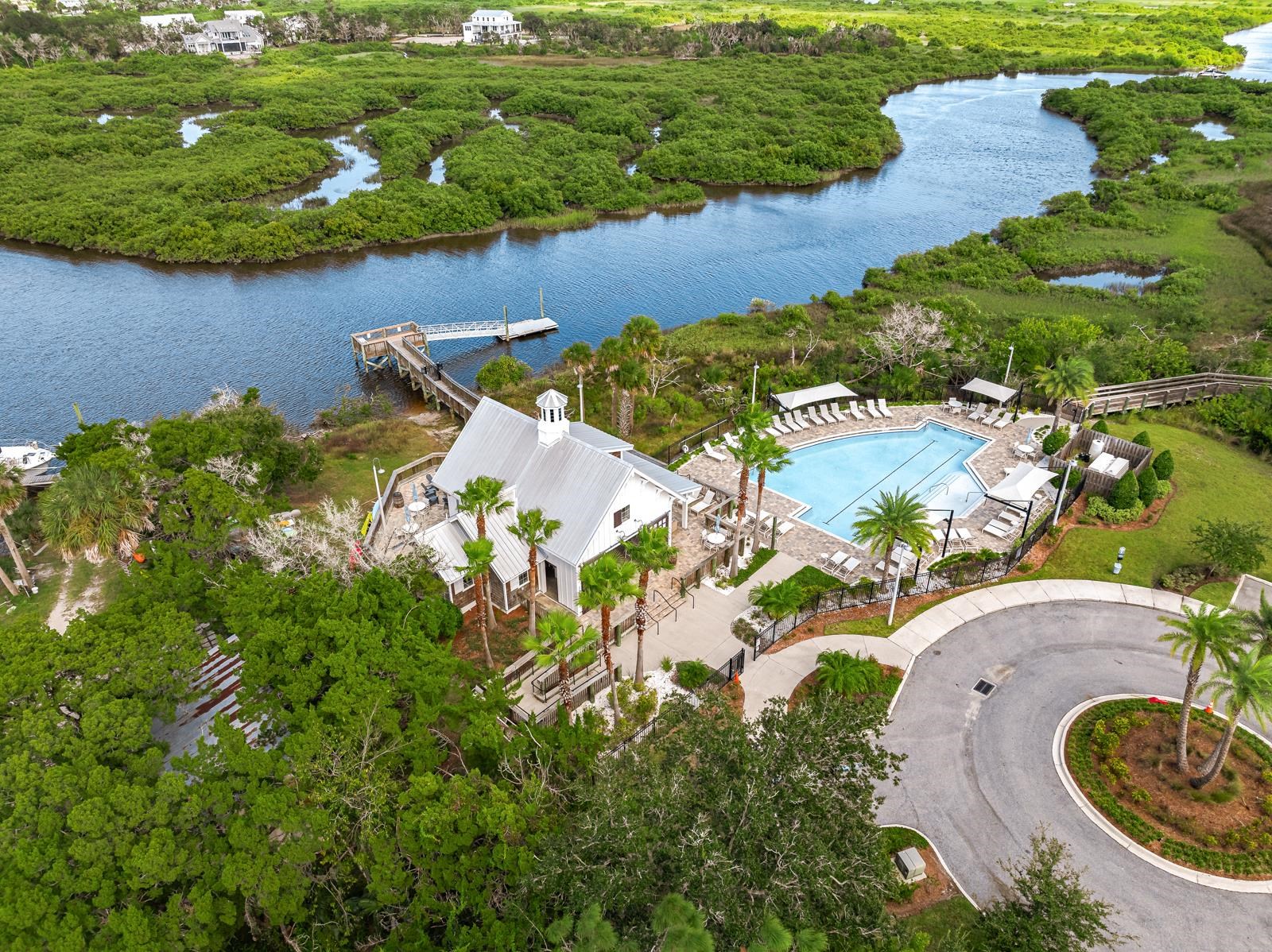 Image 45 of 77 For 189 Leeward Island Drive