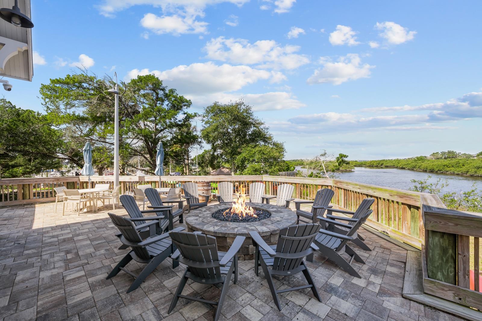 Image 53 of 77 For 189 Leeward Island Drive