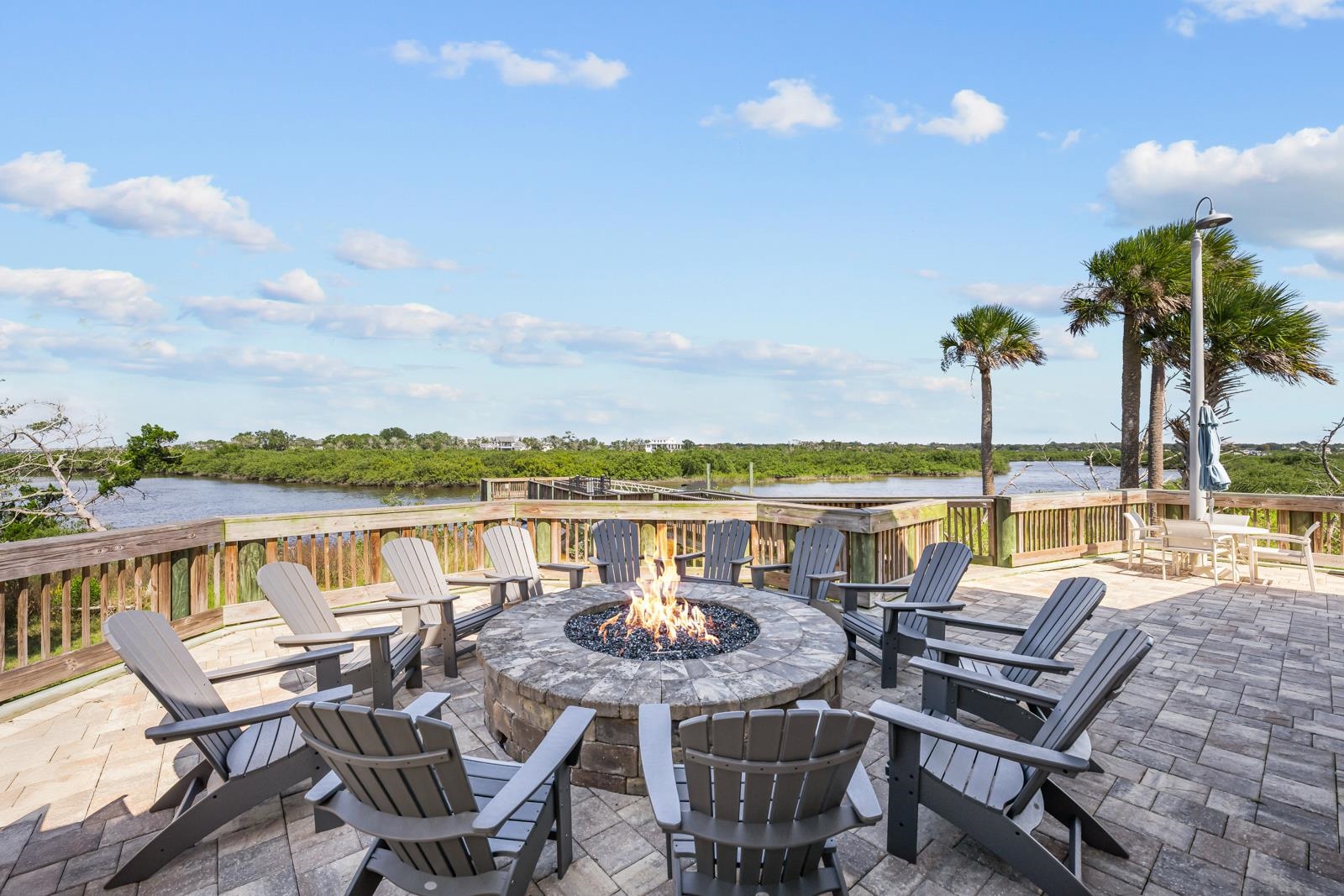 Image 54 of 77 For 189 Leeward Island Drive