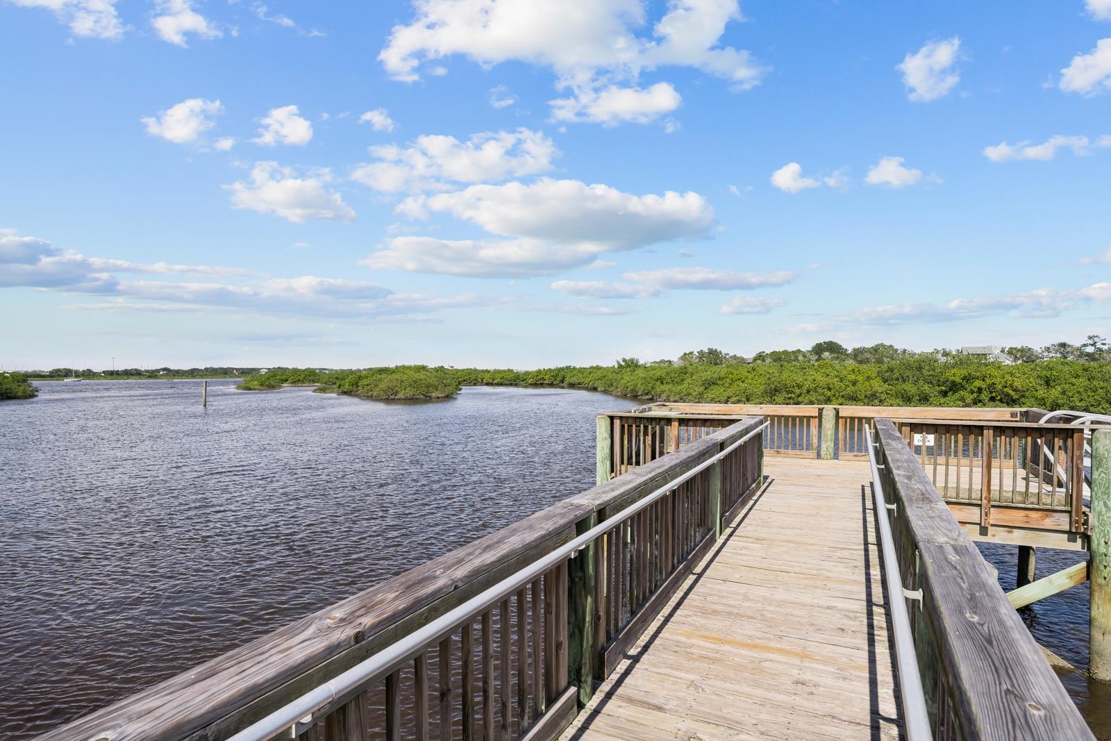 Image 56 of 77 For 189 Leeward Island Drive