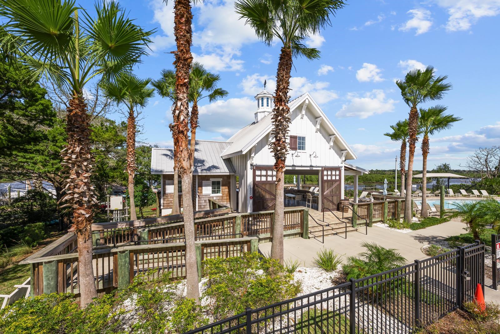 Image 63 of 77 For 189 Leeward Island Drive