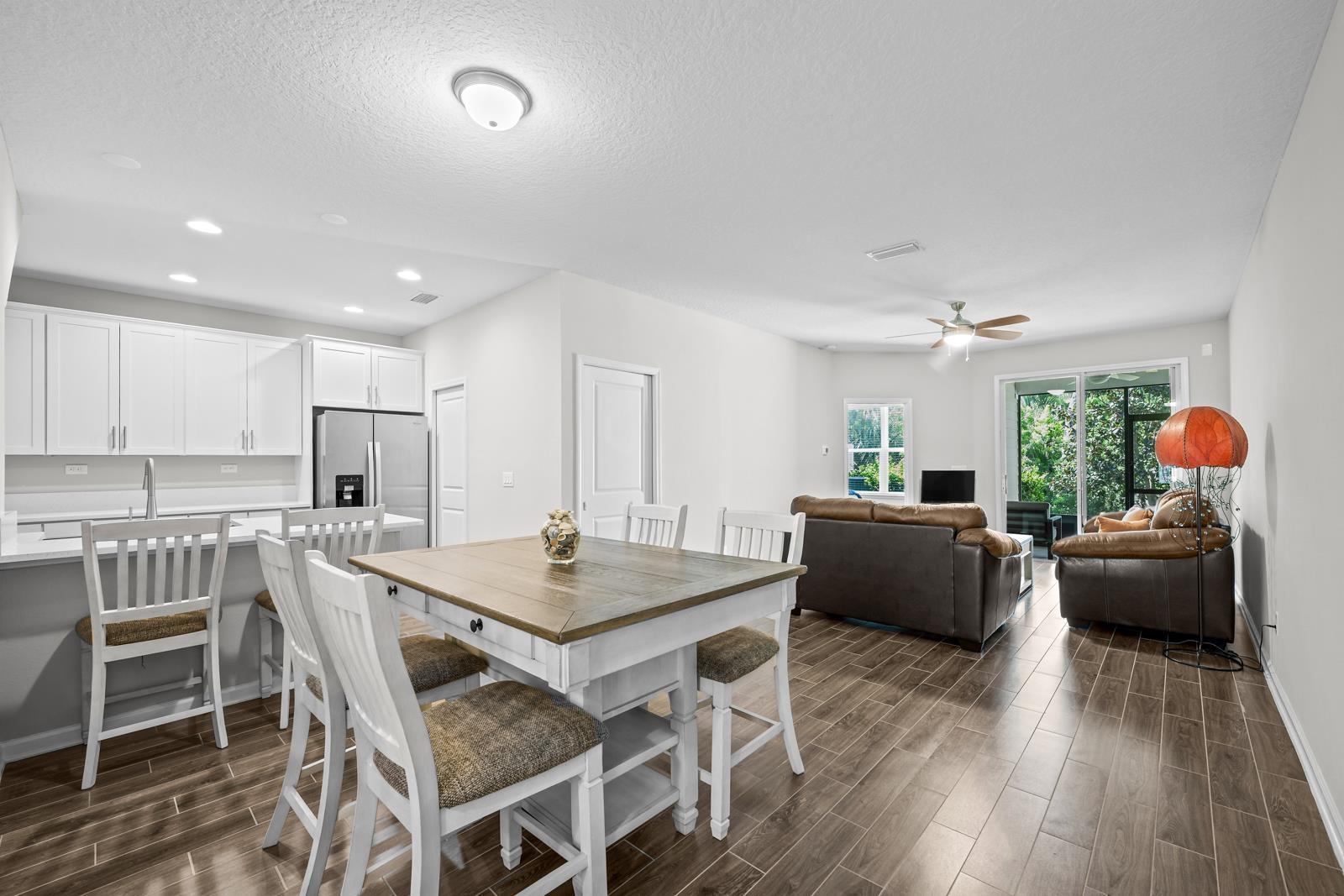 Image 7 of 77 For 189 Leeward Island Drive