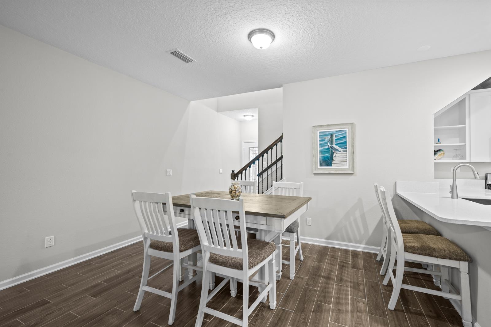 Image 9 of 77 For 189 Leeward Island Drive