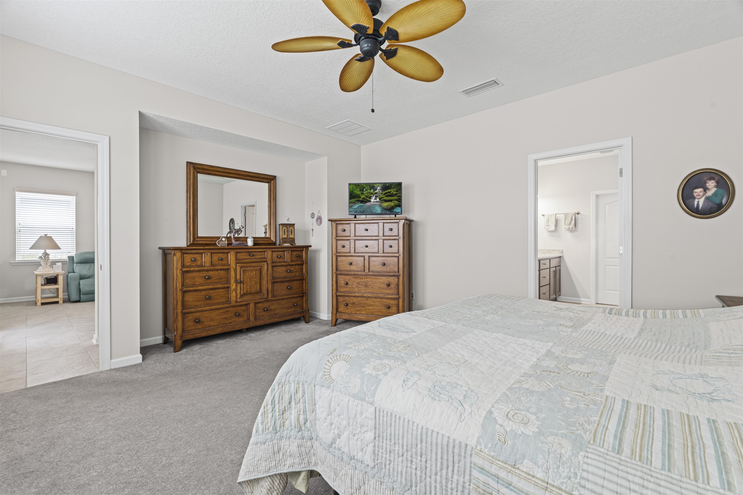 Image 26 of 66 For 850 Watson Rd E