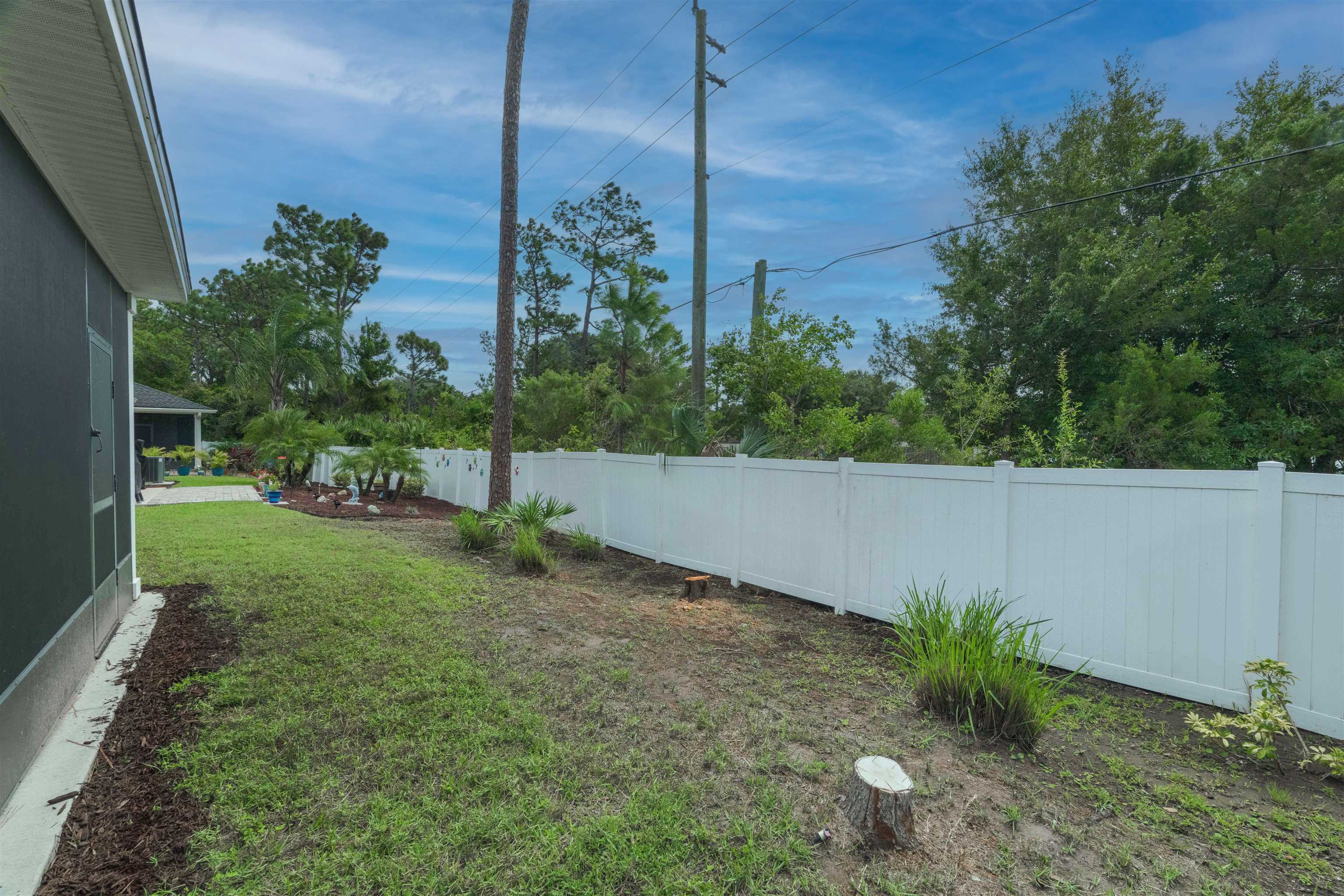 Image 38 of 66 For 850 Watson Rd E