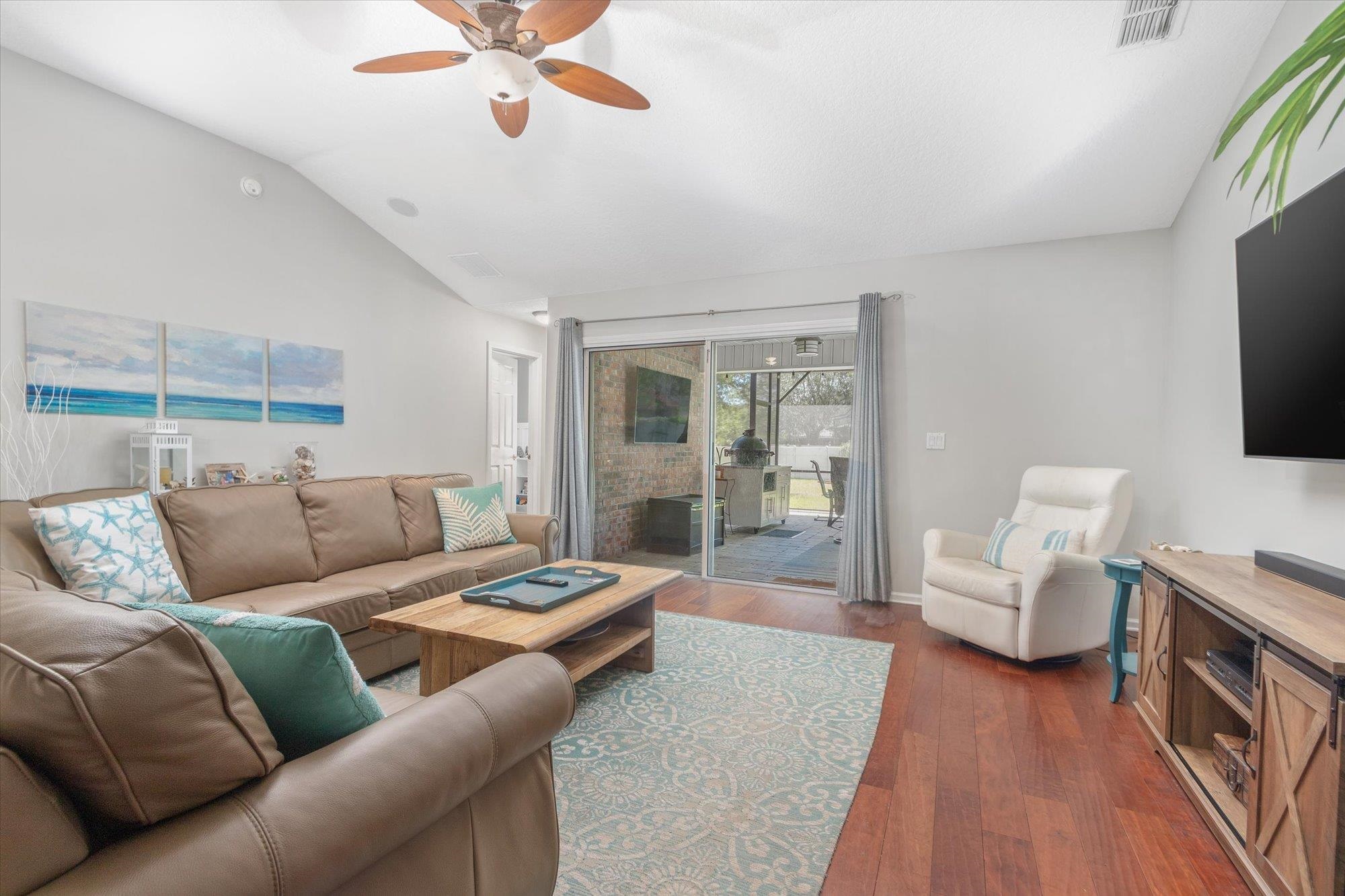 Image 13 of 63 For 1205 Wild Palm Ct