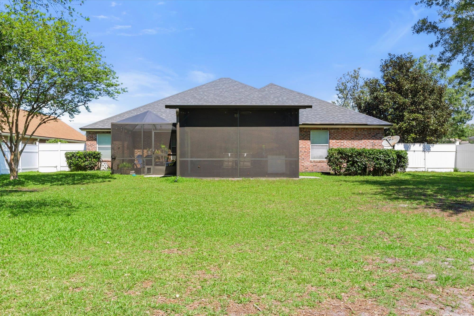 Image 33 of 63 For 1205 Wild Palm Ct