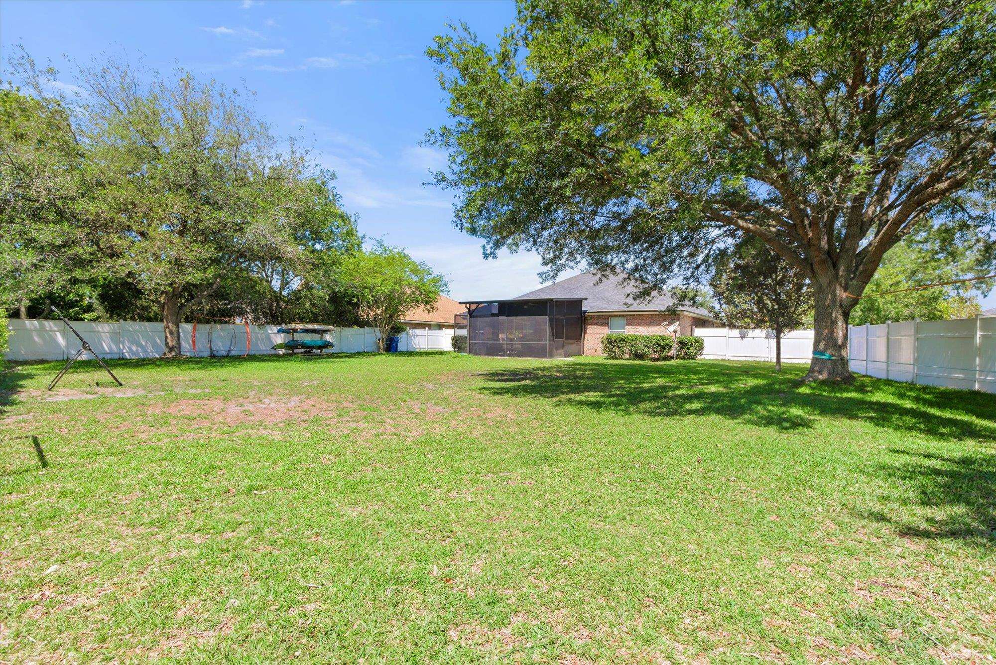 Image 37 of 63 For 1205 Wild Palm Ct