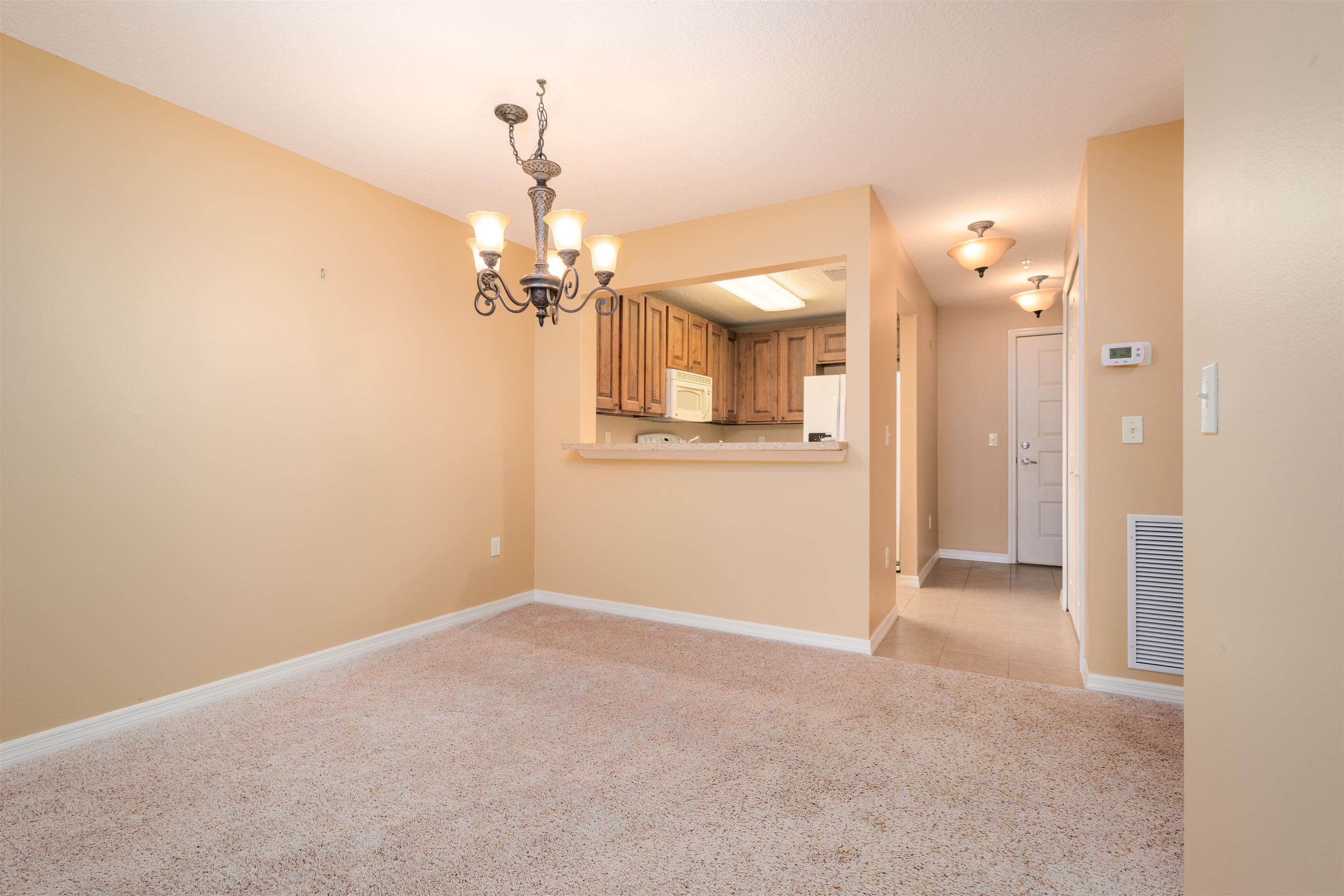Image 7 of 34 For 99 Broad River Pl  3205