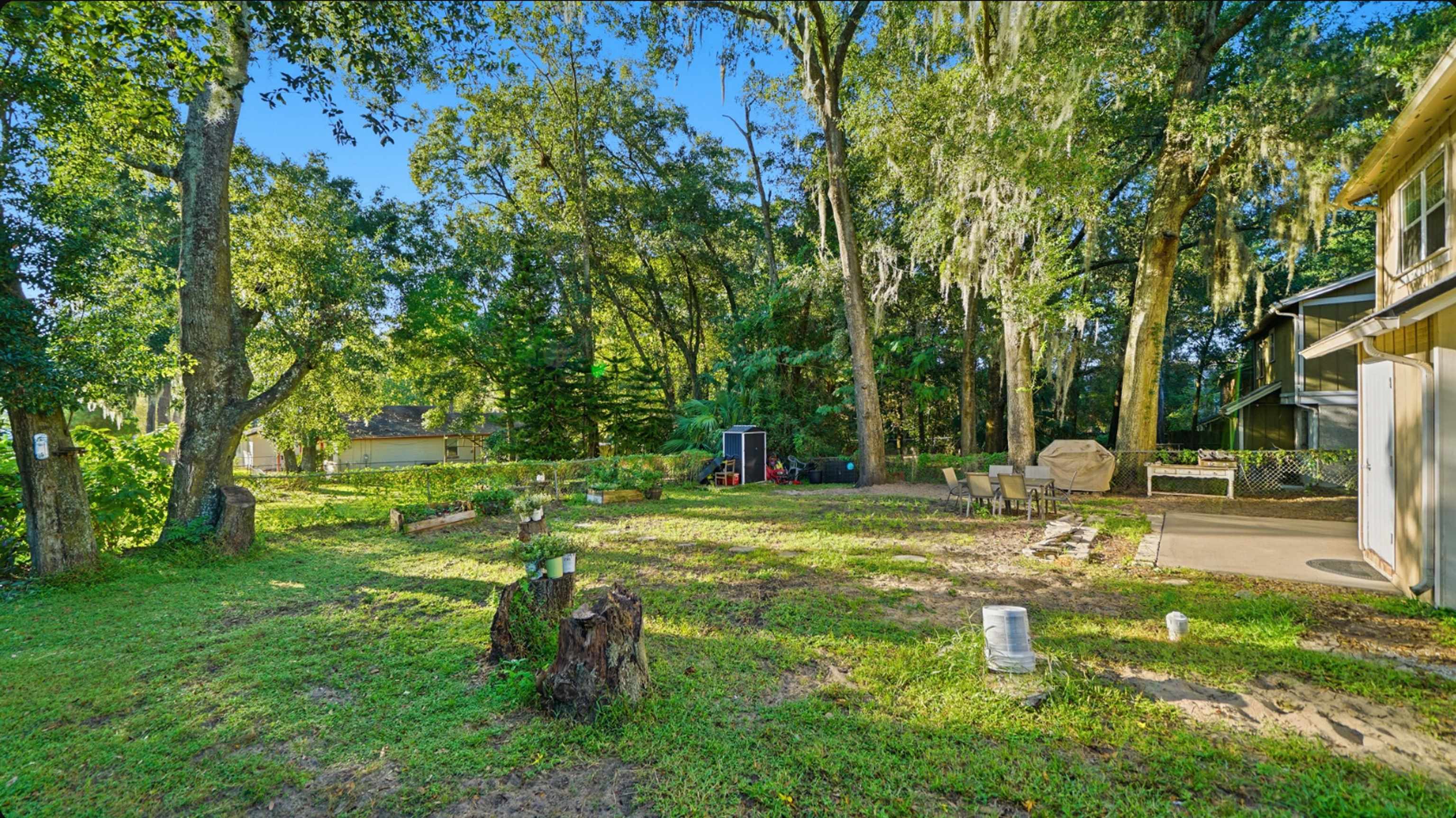 Image 25 of 34 For 436 Acme St  