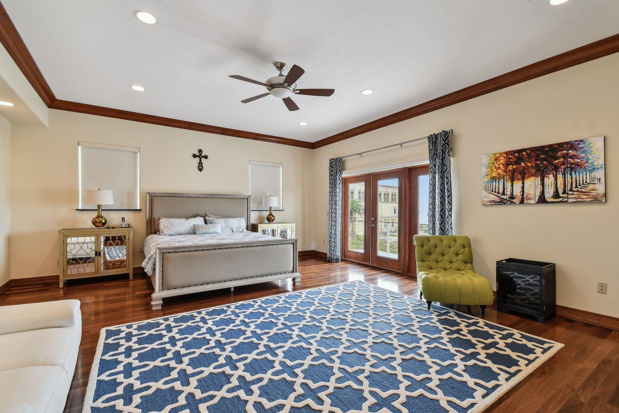 Image 12 of 60 For 424 Porpoise Point Dr