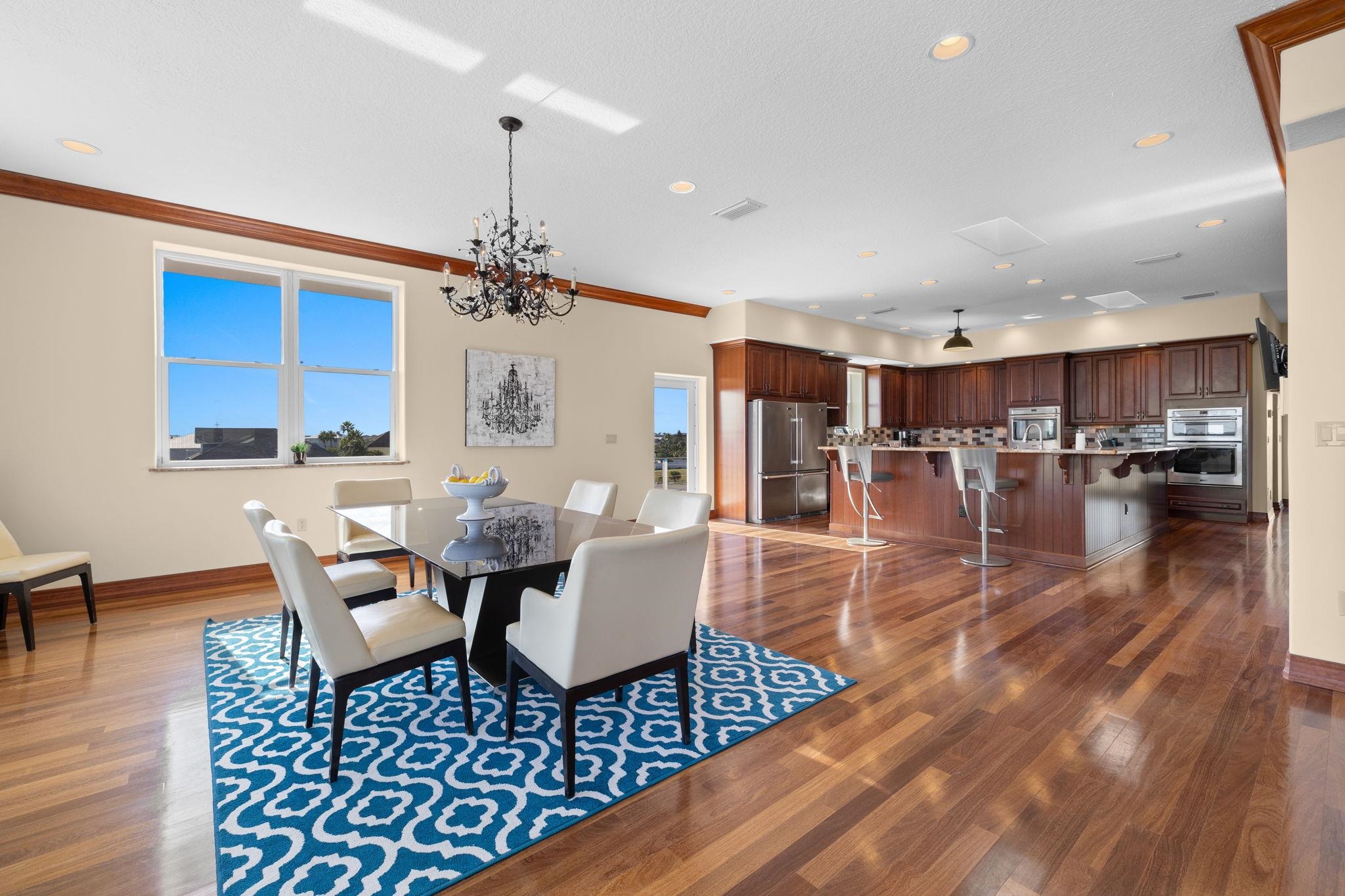 Image 37 of 60 For 424 Porpoise Point Dr