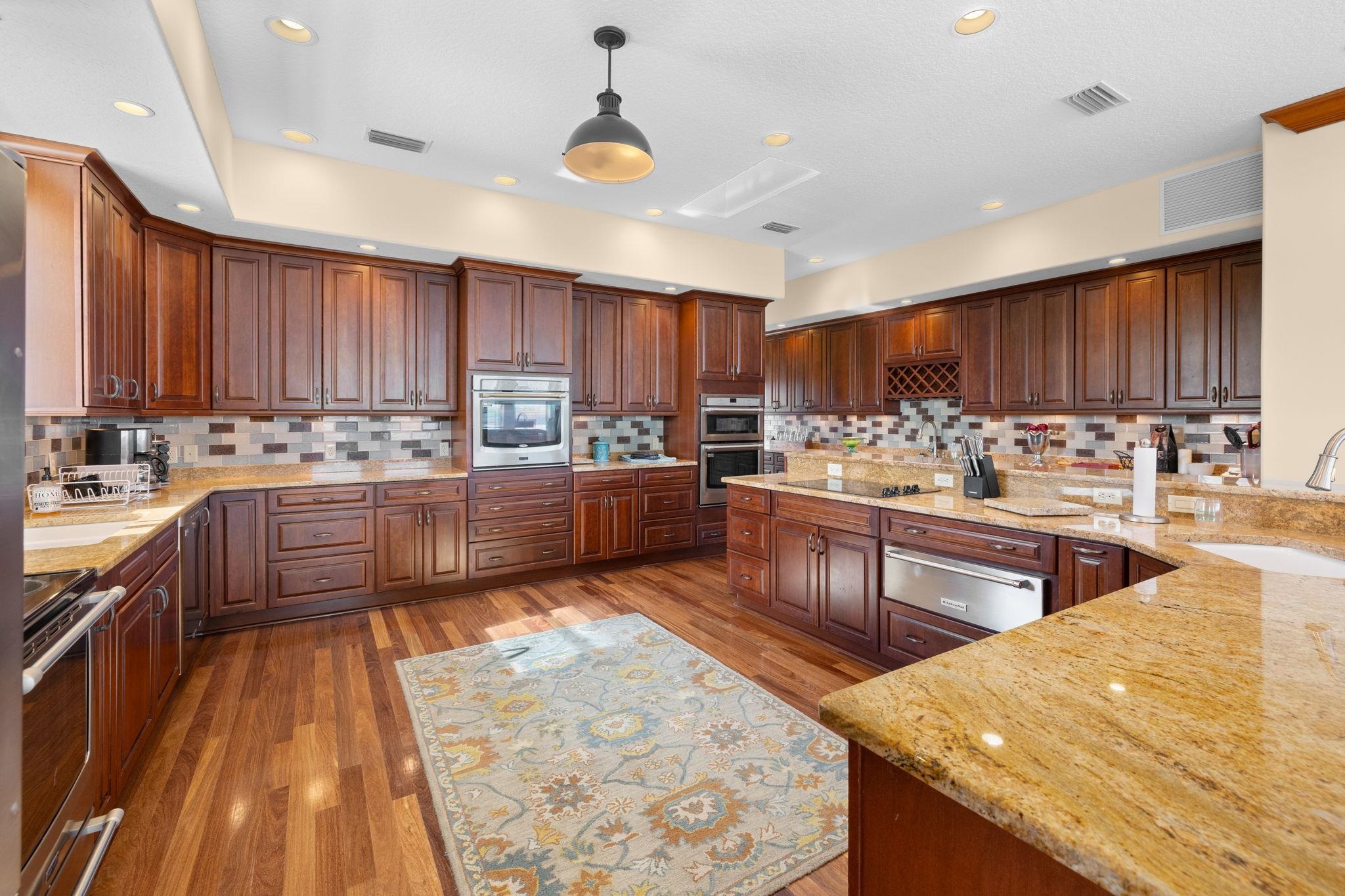 Image 45 of 60 For 424 Porpoise Point Dr