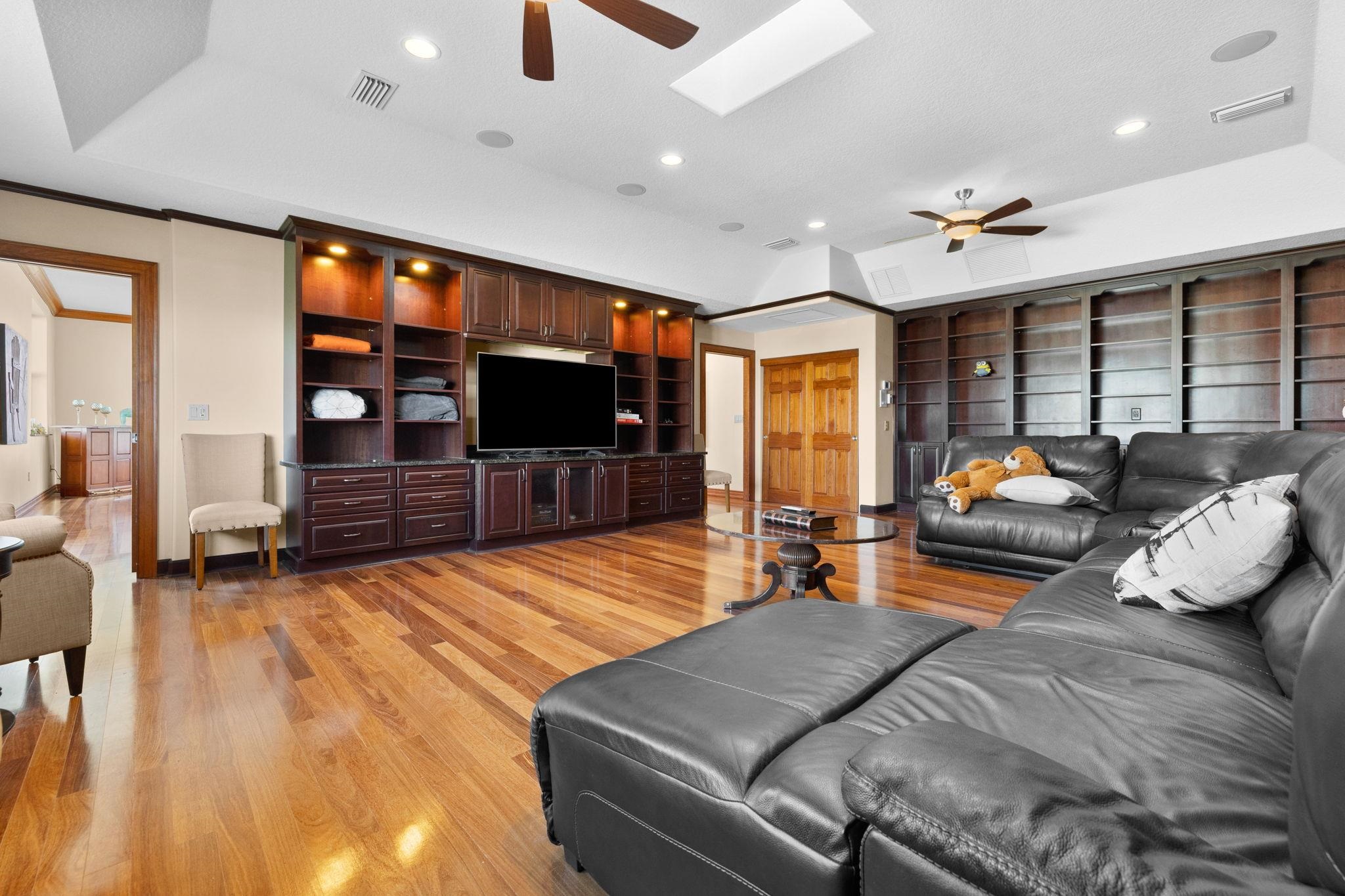 Image 49 of 60 For 424 Porpoise Point Dr