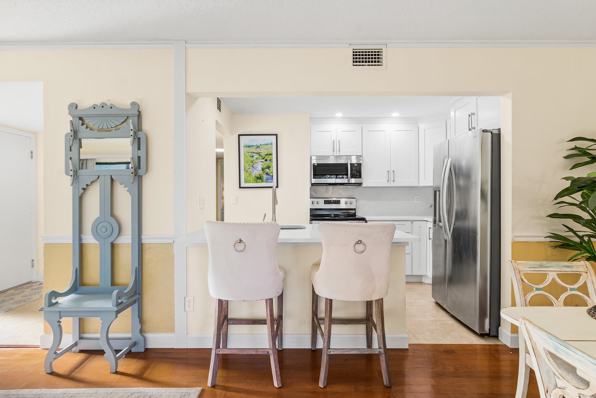 Image 11 of 43 For 31 Tarragona Ct