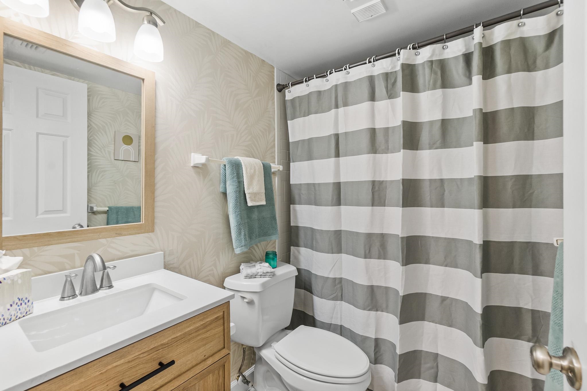 Image 28 of 43 For 31 Tarragona Ct