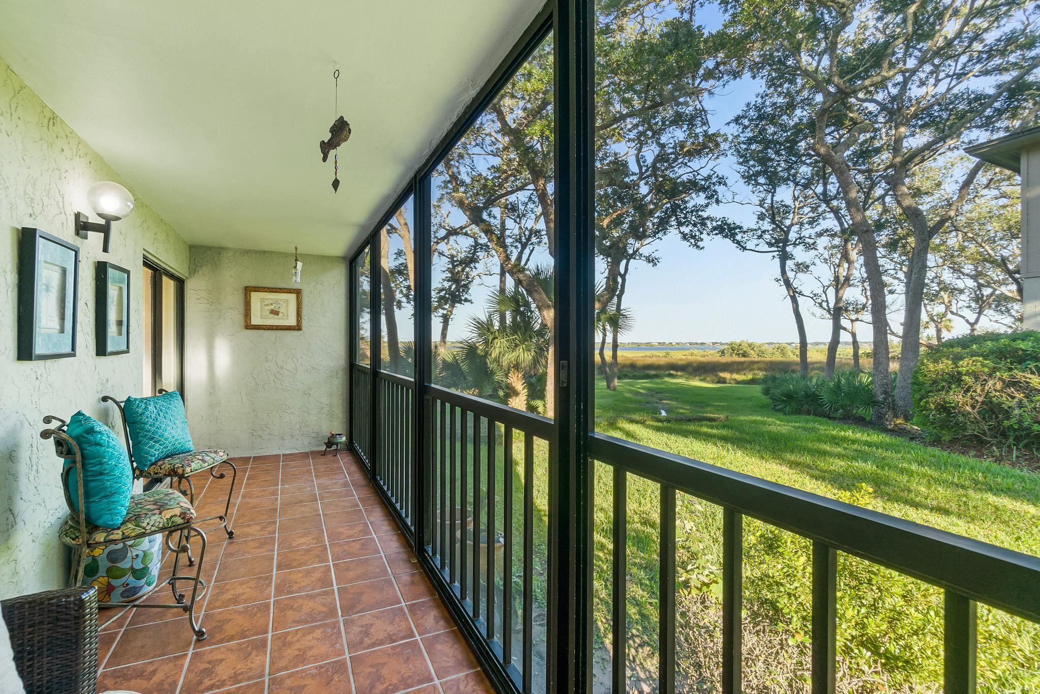 Image 29 of 43 For 31 Tarragona Ct