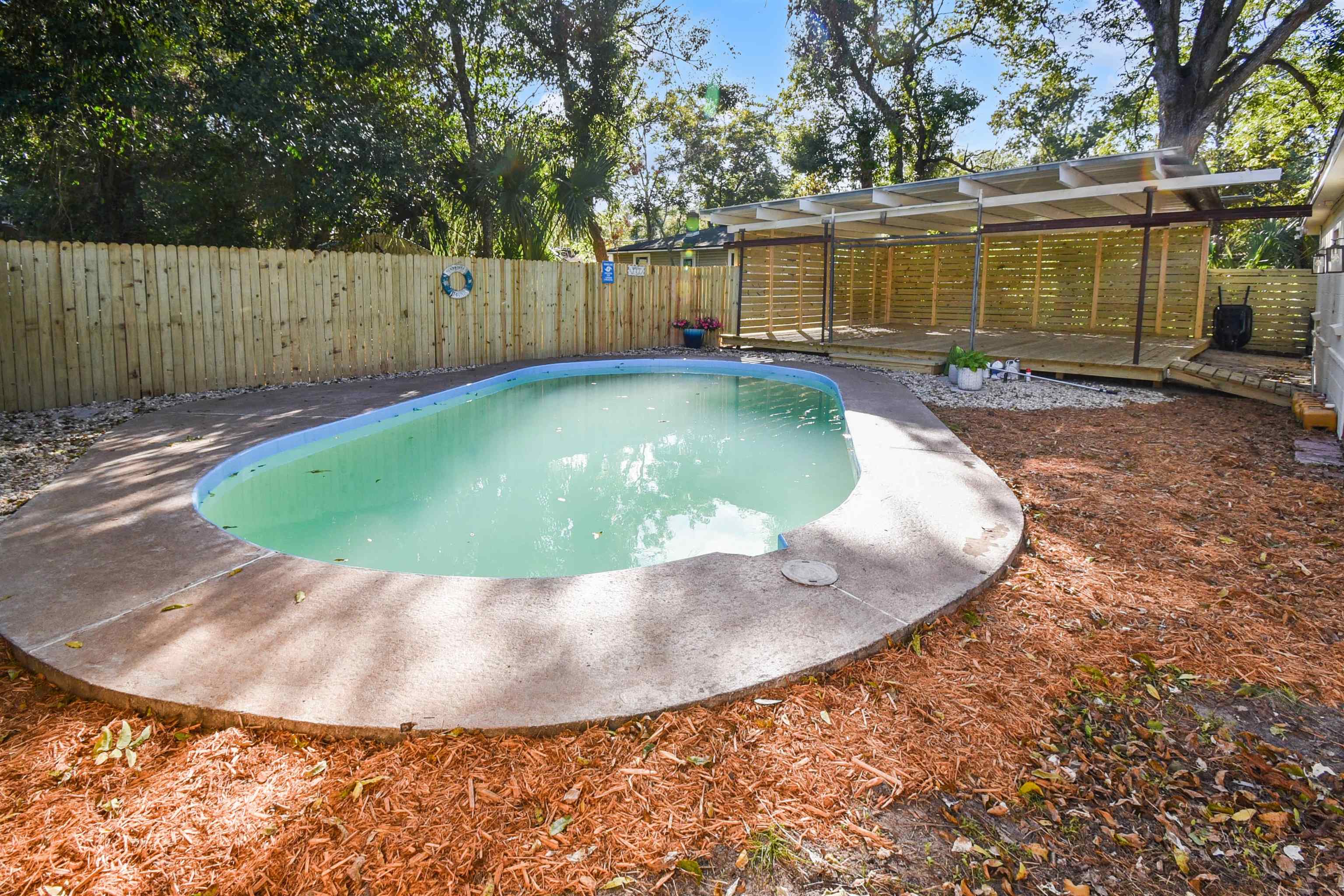 Image 21 of 32 For 2630 Beaverbrook Pl