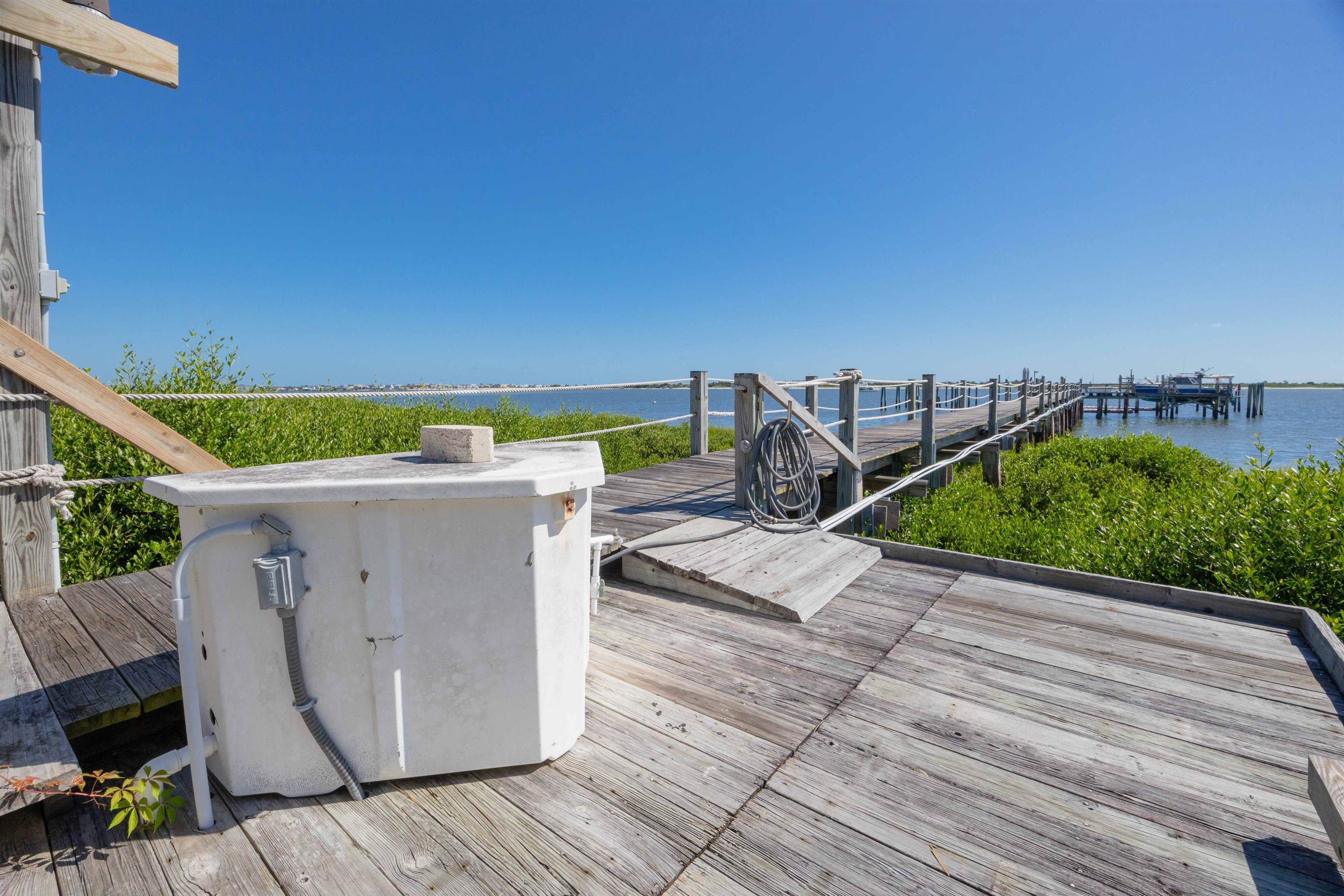 Image 10 of 45 For 124 Inlet Dr