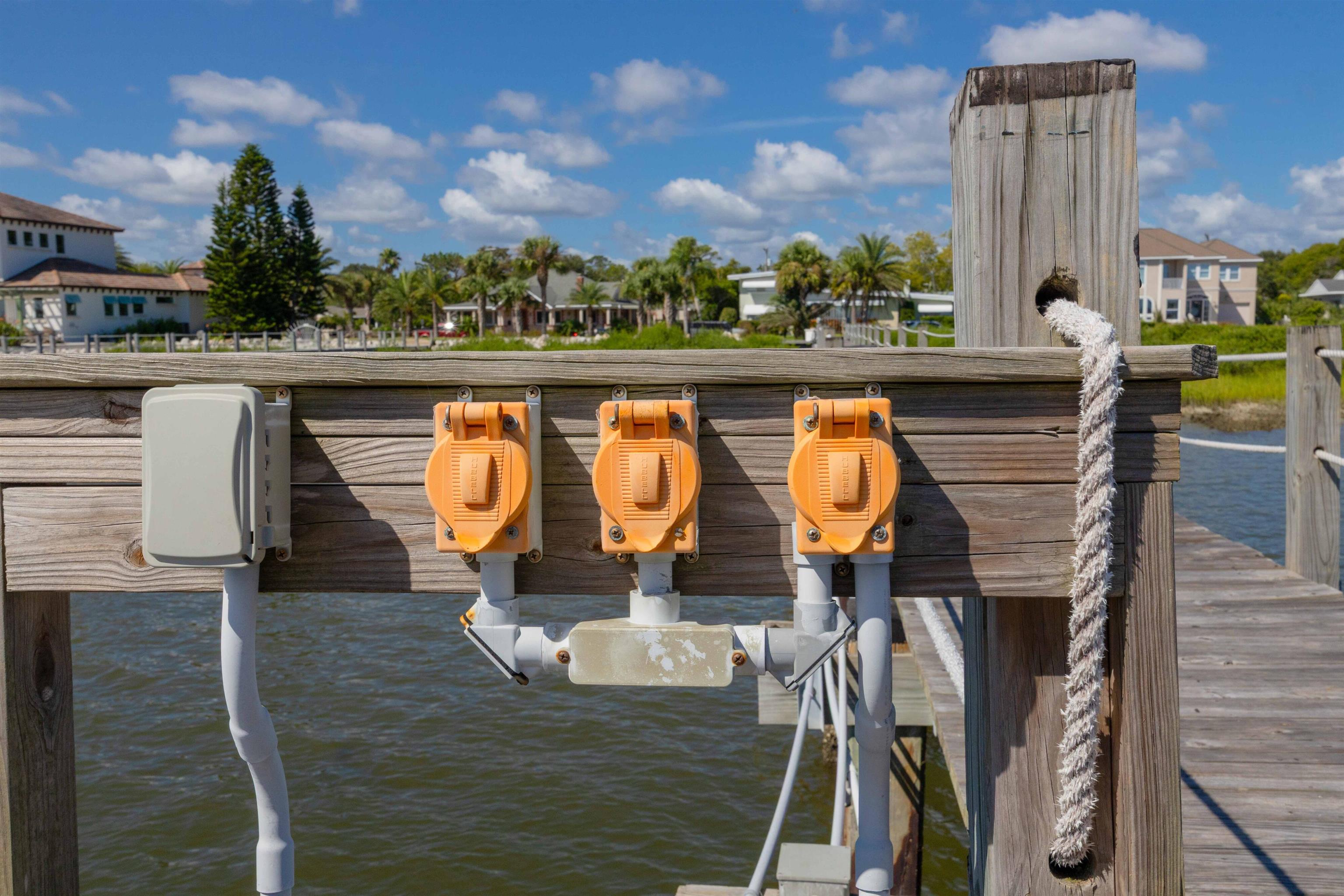 Image 18 of 45 For 124 Inlet Dr