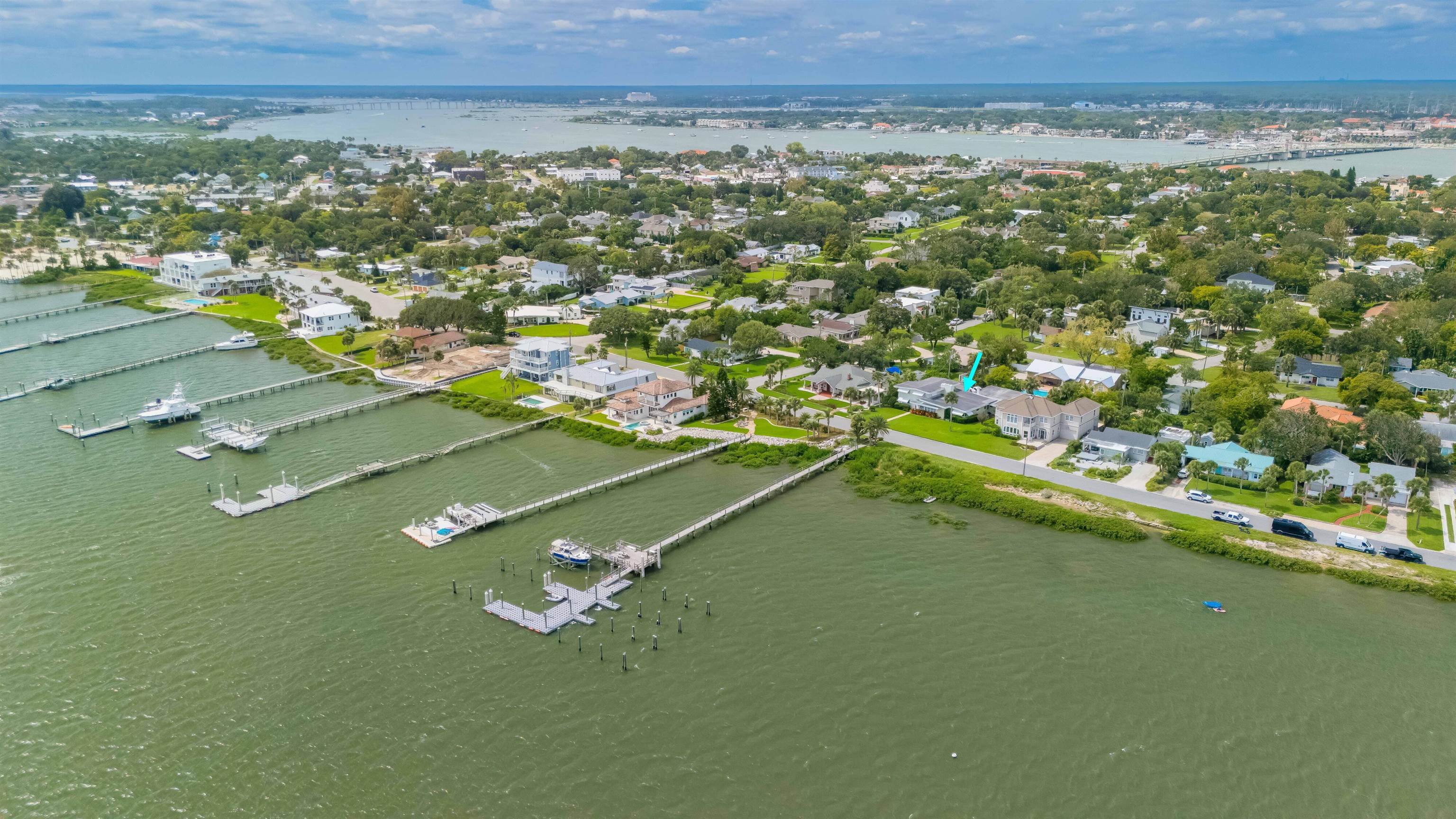 Image 2 of 45 For 124 Inlet Dr