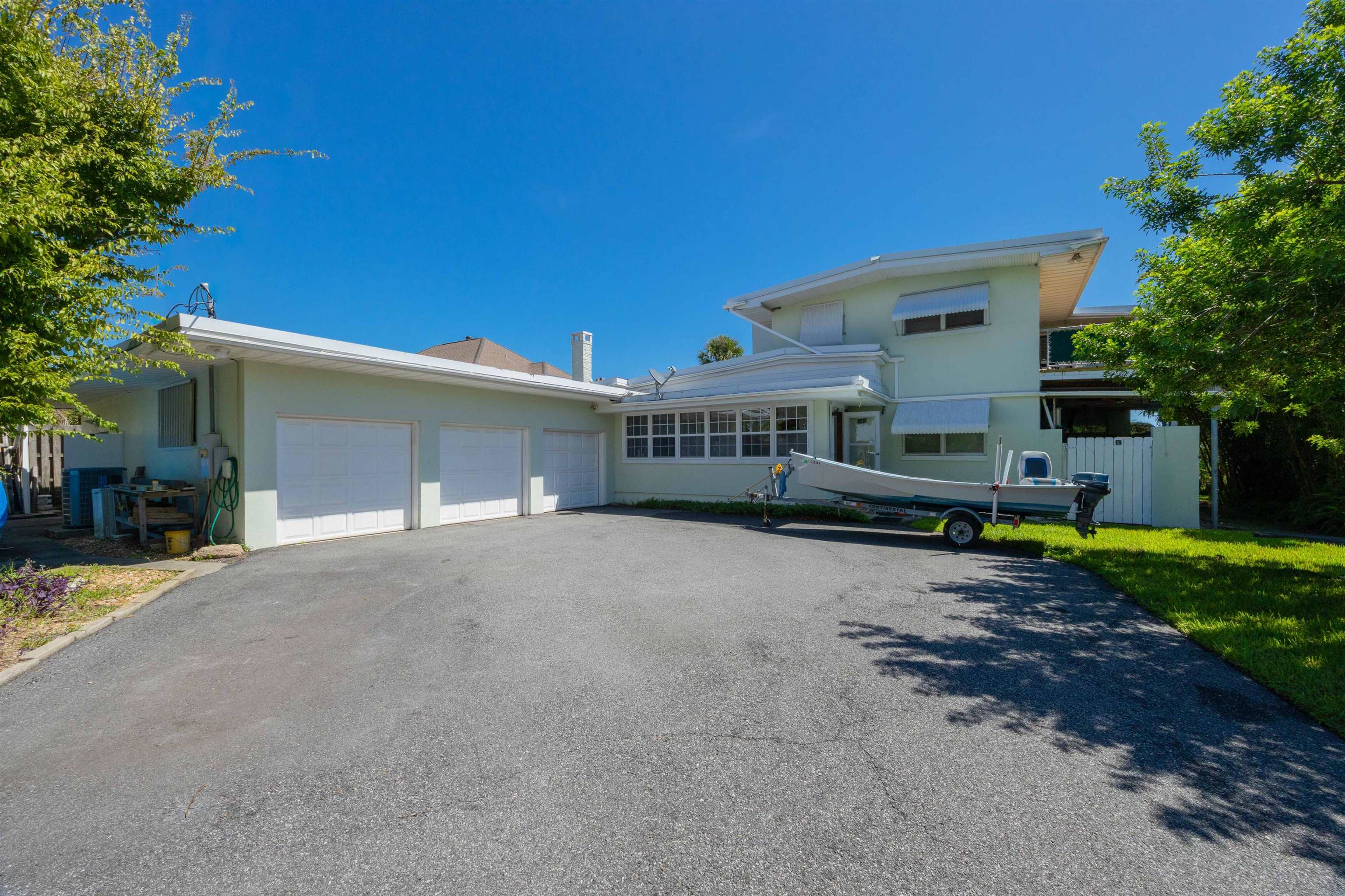 Image 22 of 45 For 124 Inlet Dr