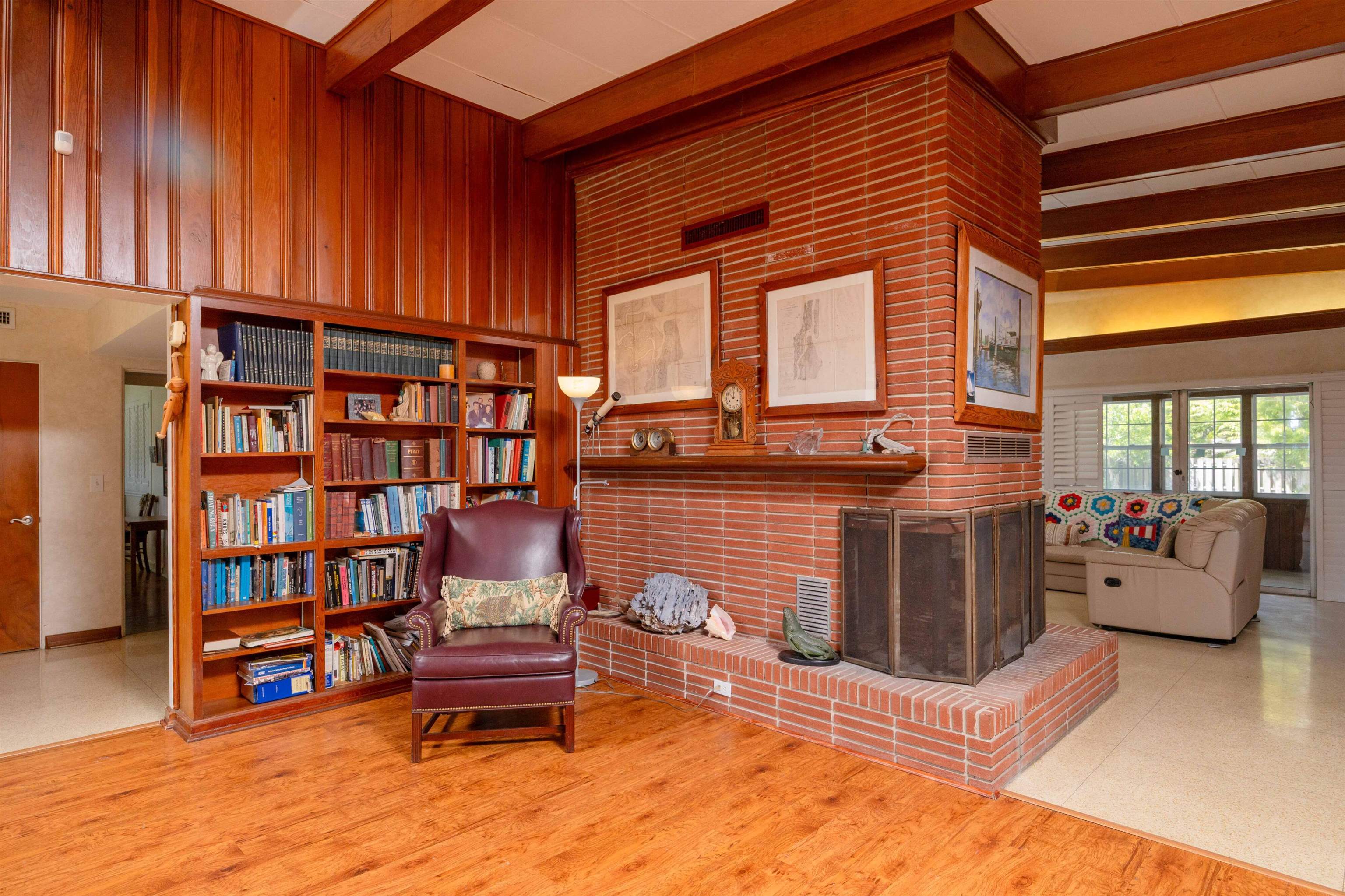 Image 29 of 45 For 124 Inlet Dr