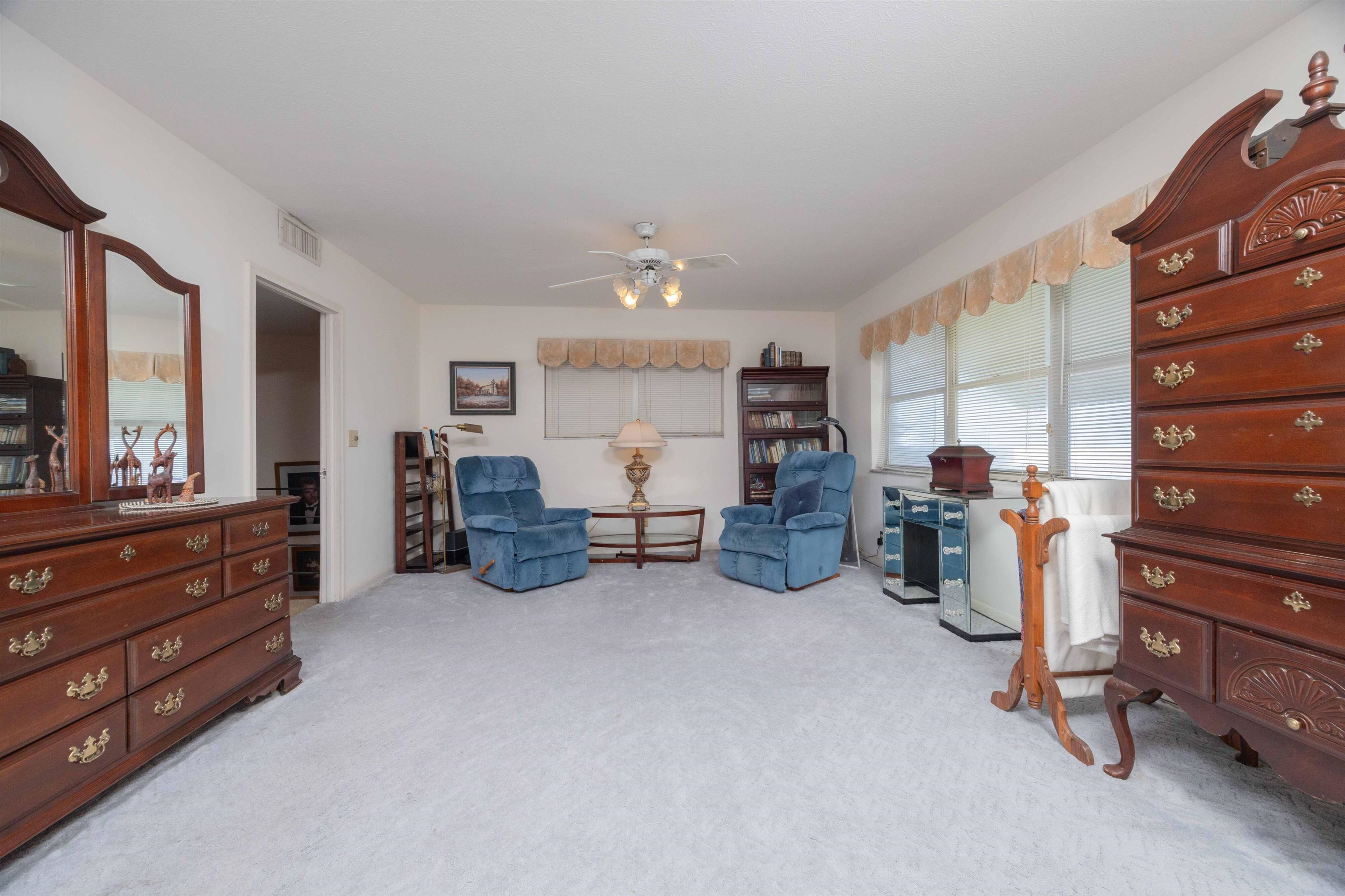 Image 40 of 45 For 124 Inlet Dr