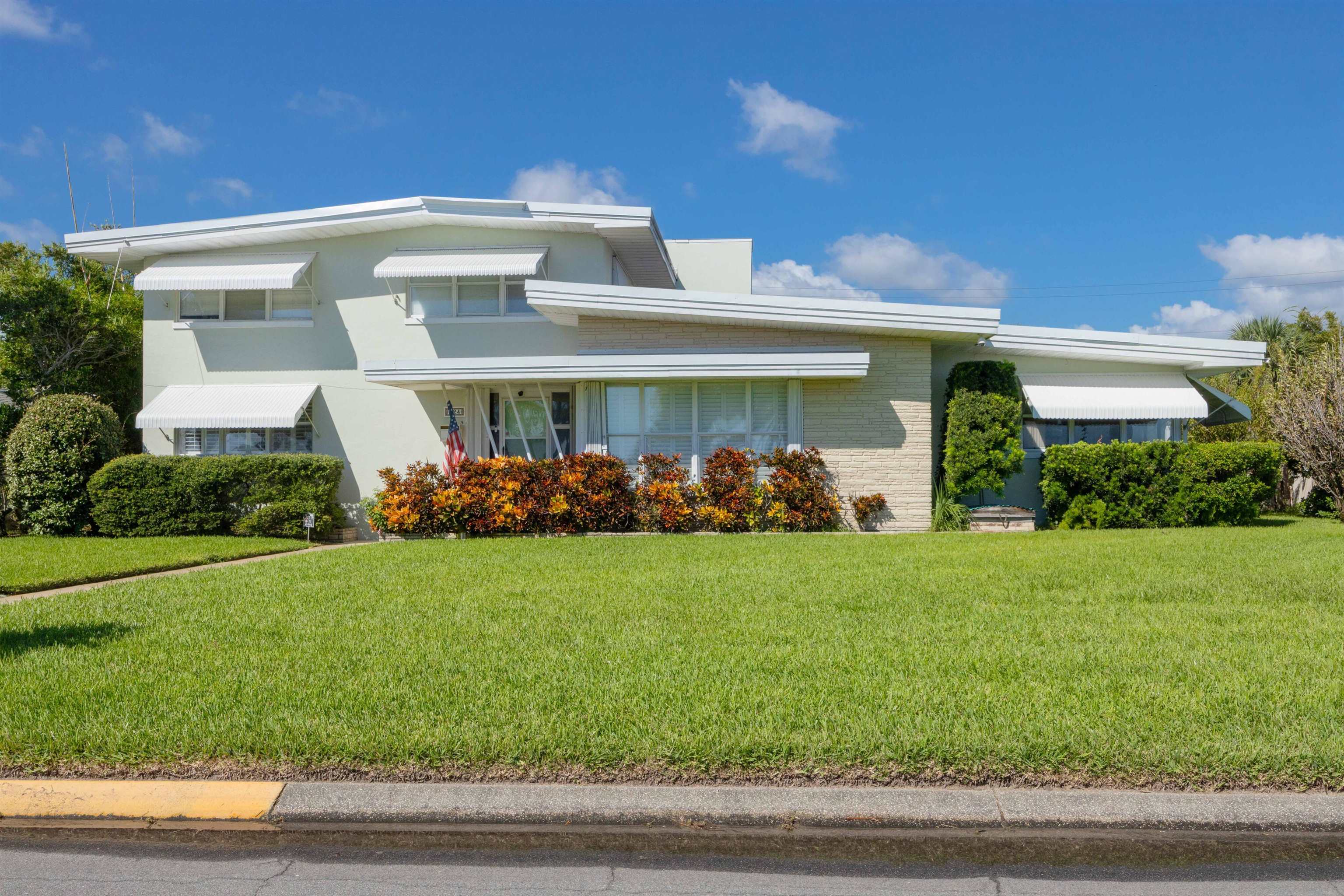 Image 6 of 45 For 124 Inlet Dr