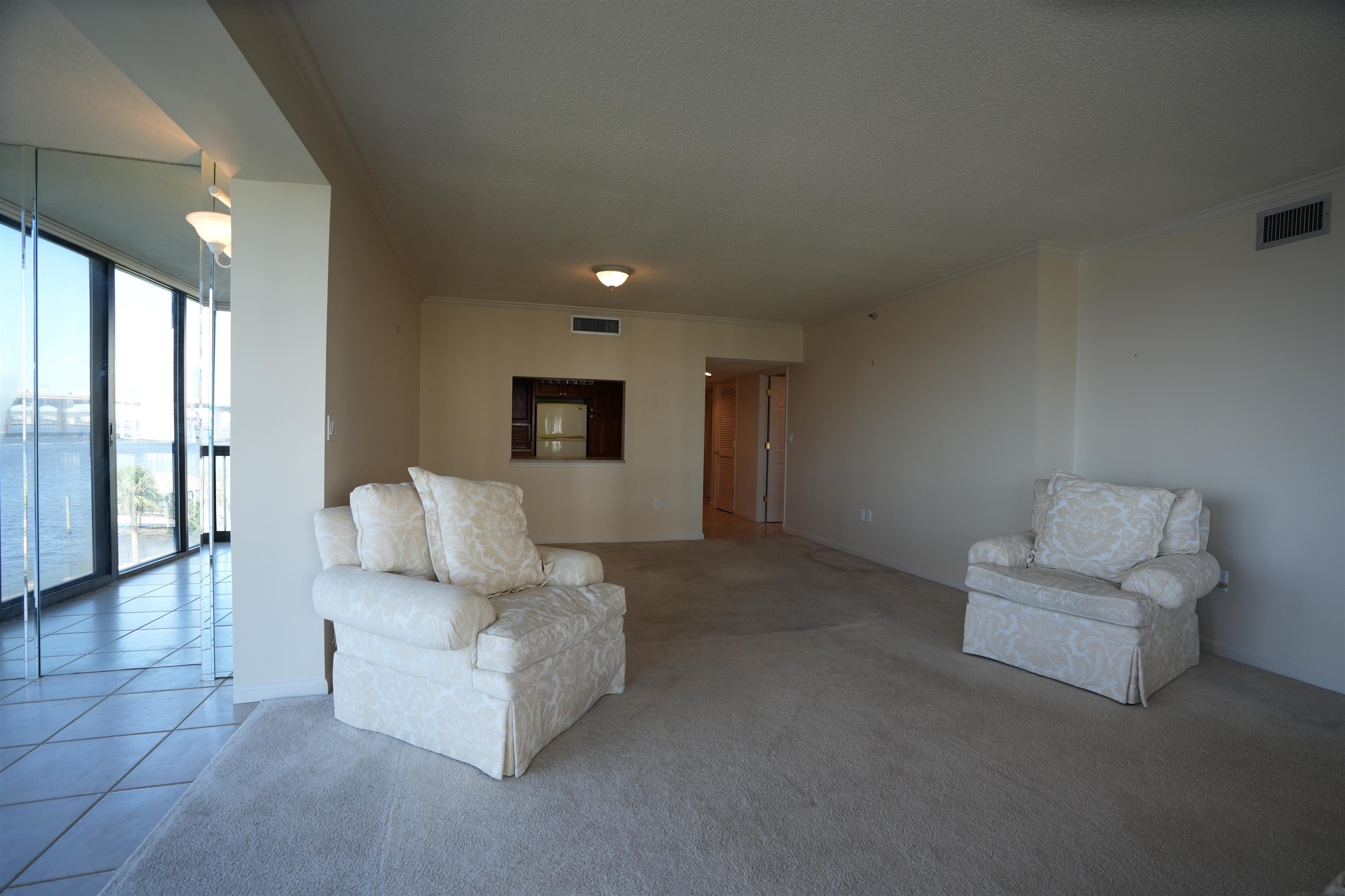 Image 15 of 57 For 505 Lancaster Street  3c