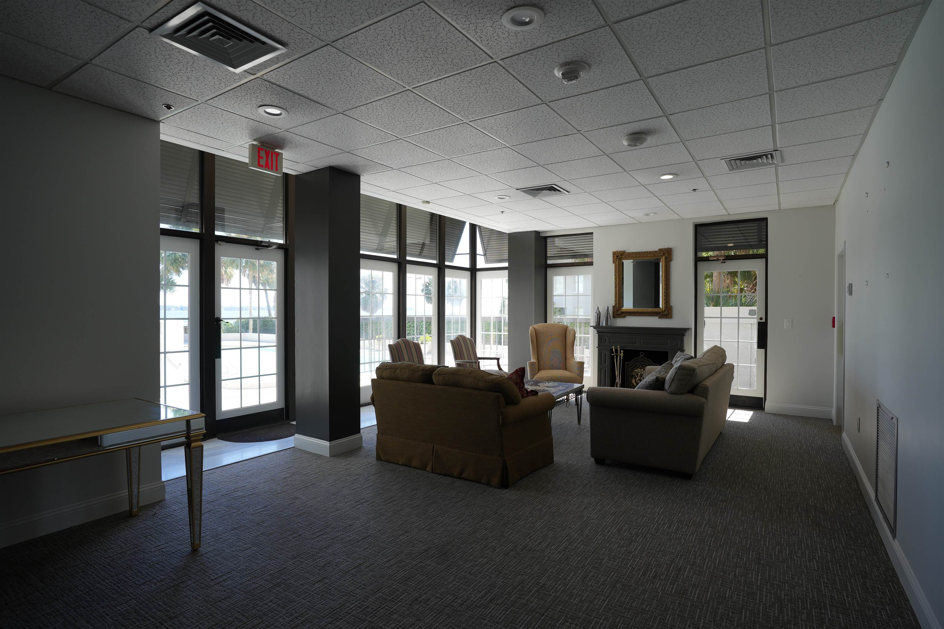 Image 30 of 57 For 505 Lancaster Street  3c