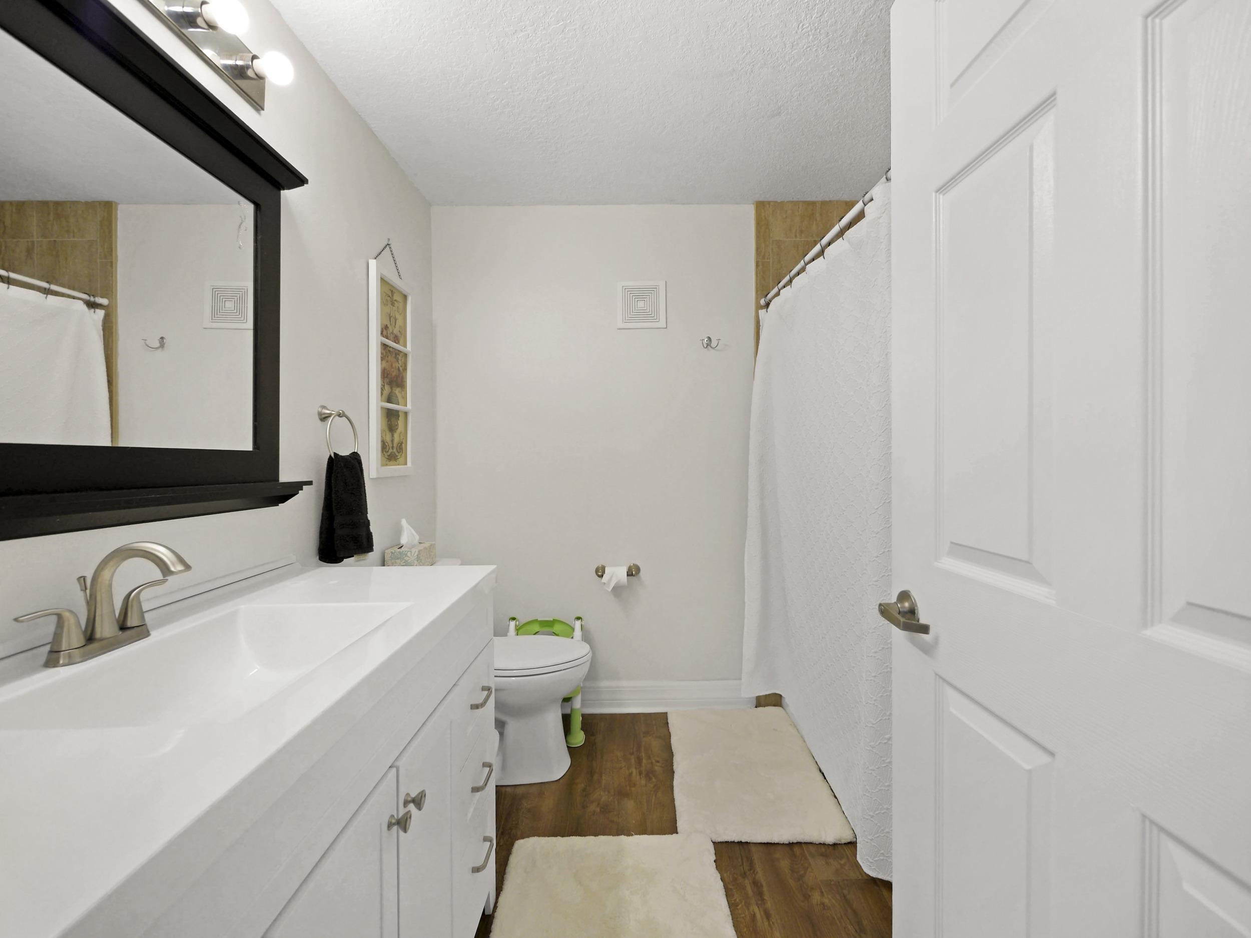 Image 15 of 52 For 35211 Harbour Vista Cir