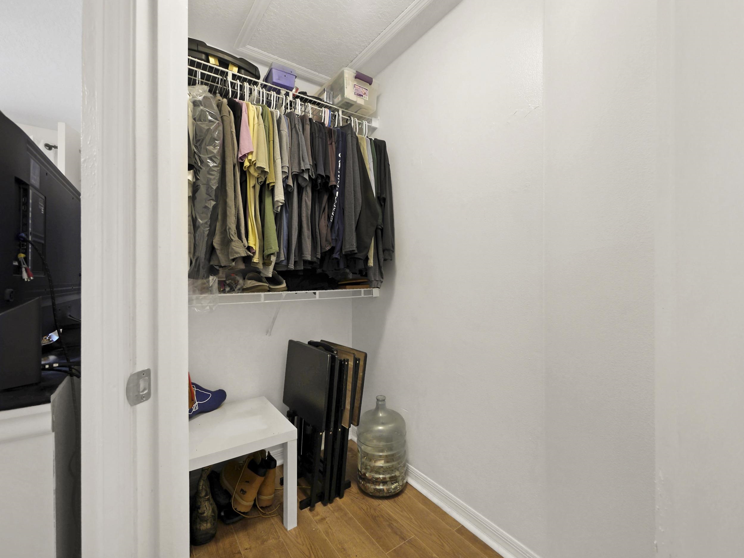 Image 17 of 52 For 35211 Harbour Vista Cir