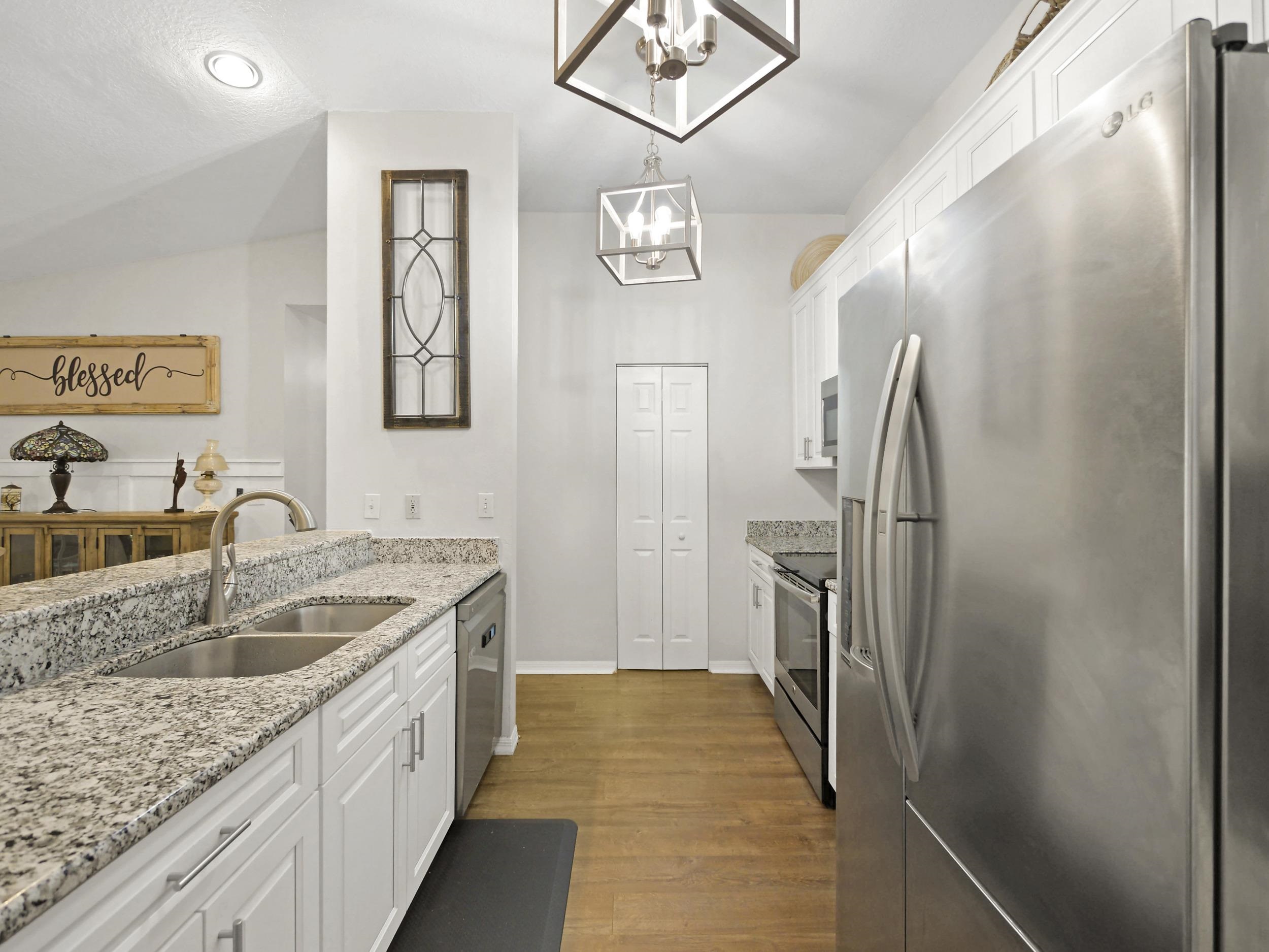 Image 21 of 52 For 35211 Harbour Vista Cir